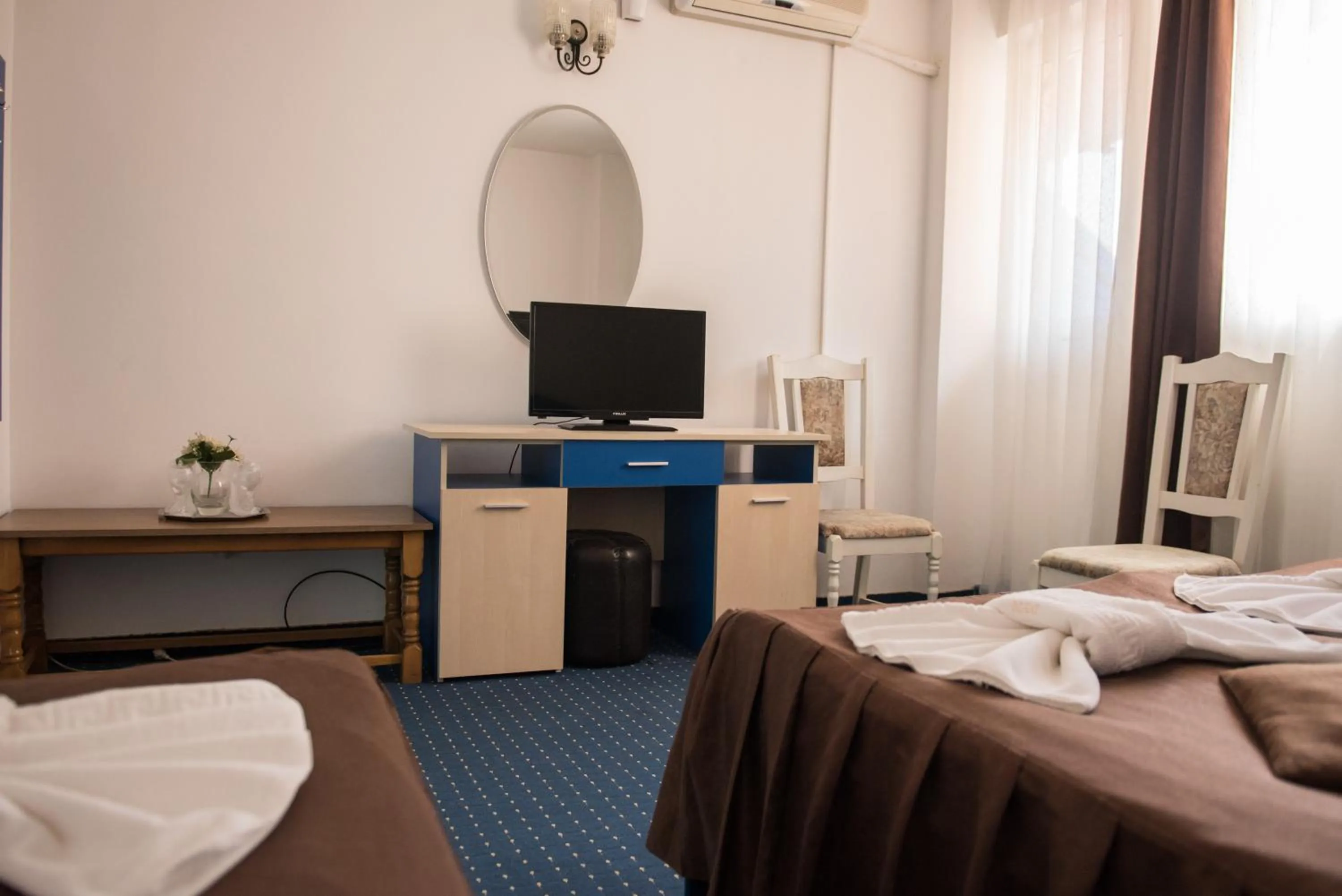 older children, Bed in Hotel Dynes