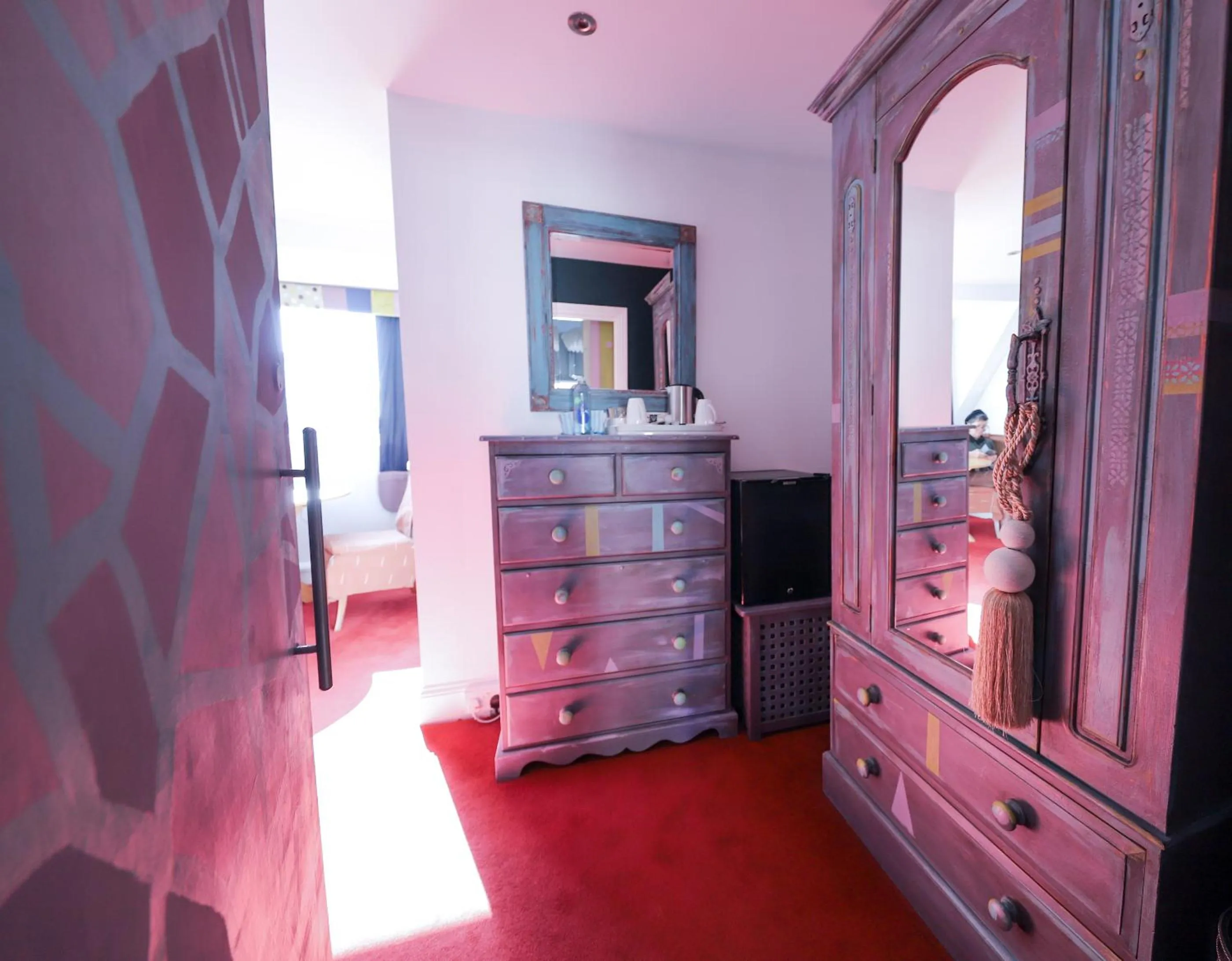 wardrobe in INNit Cavalaire