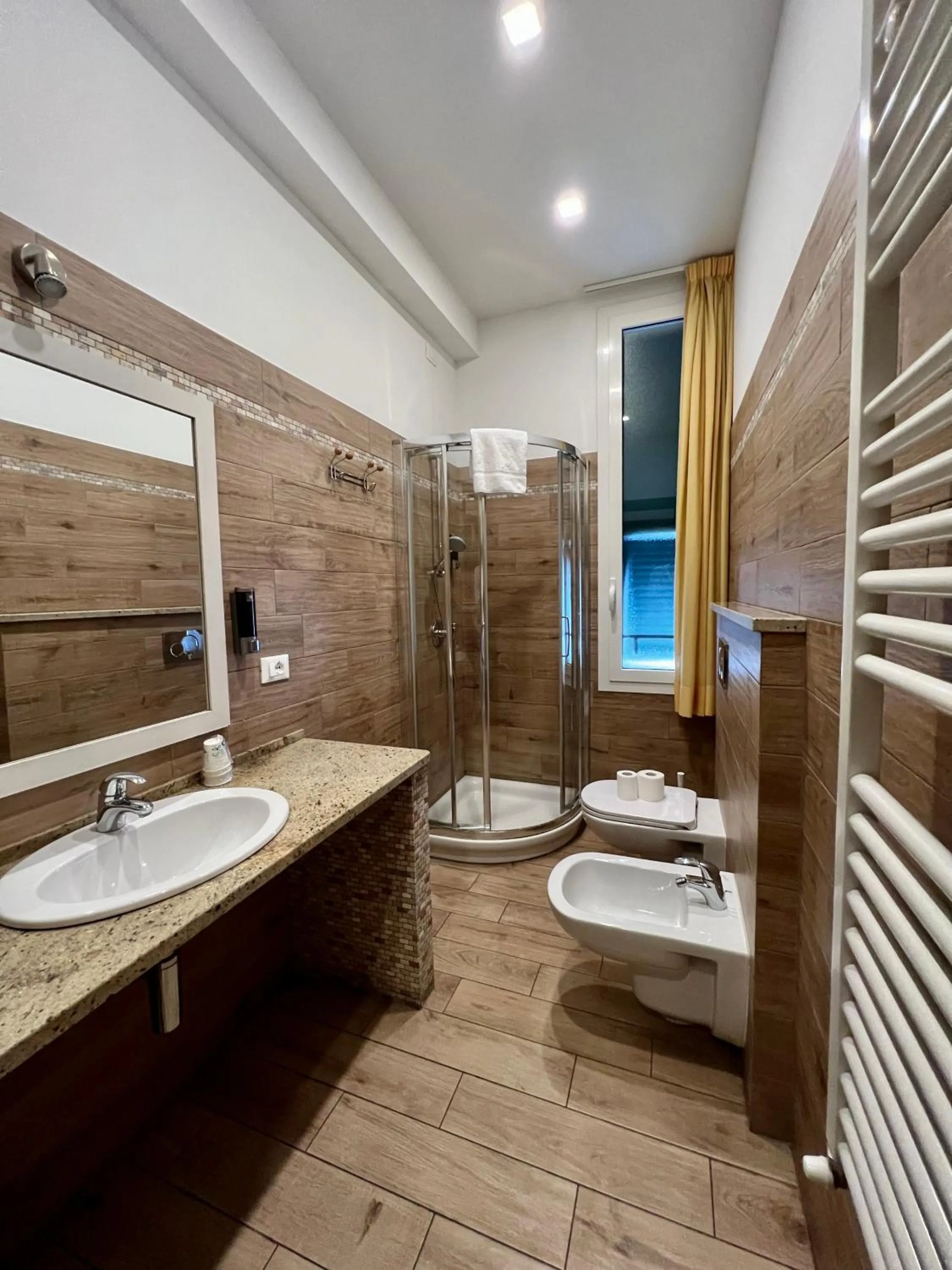 Shower in Casa Zeffirino