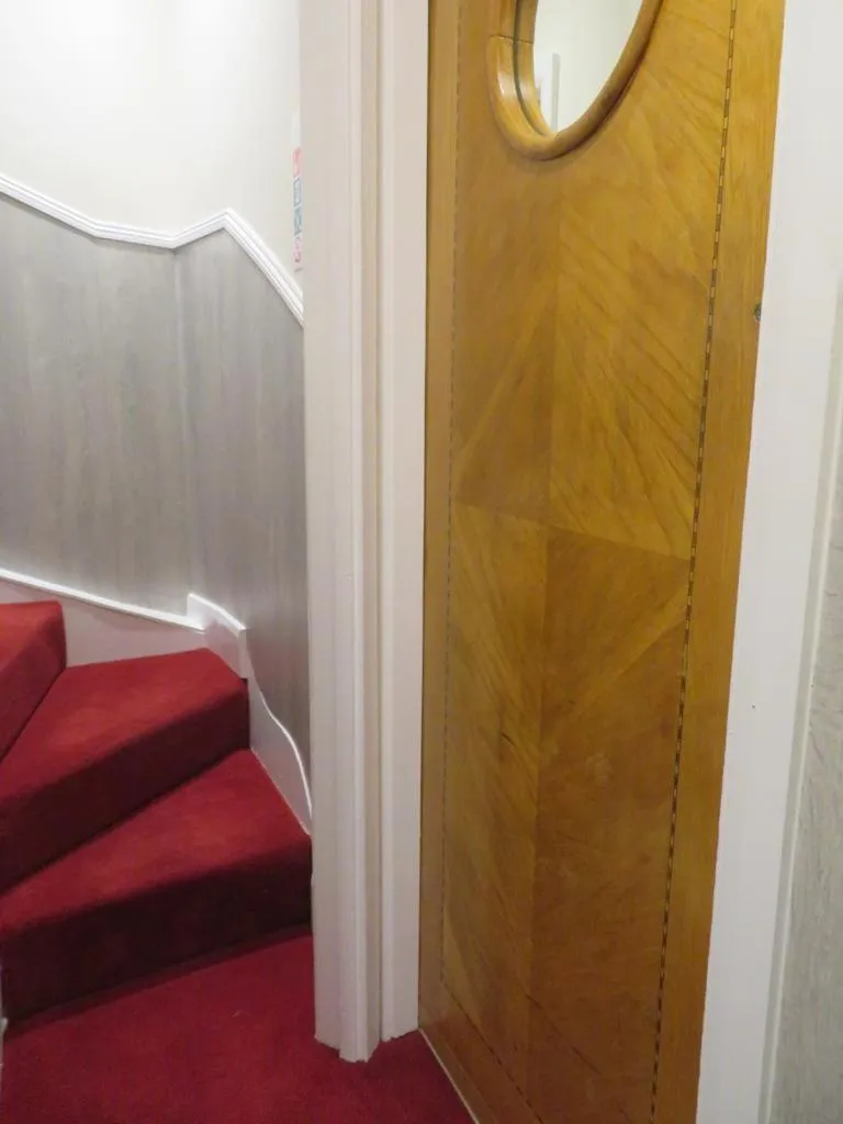 Other in Glendale Hyde Park Hotel