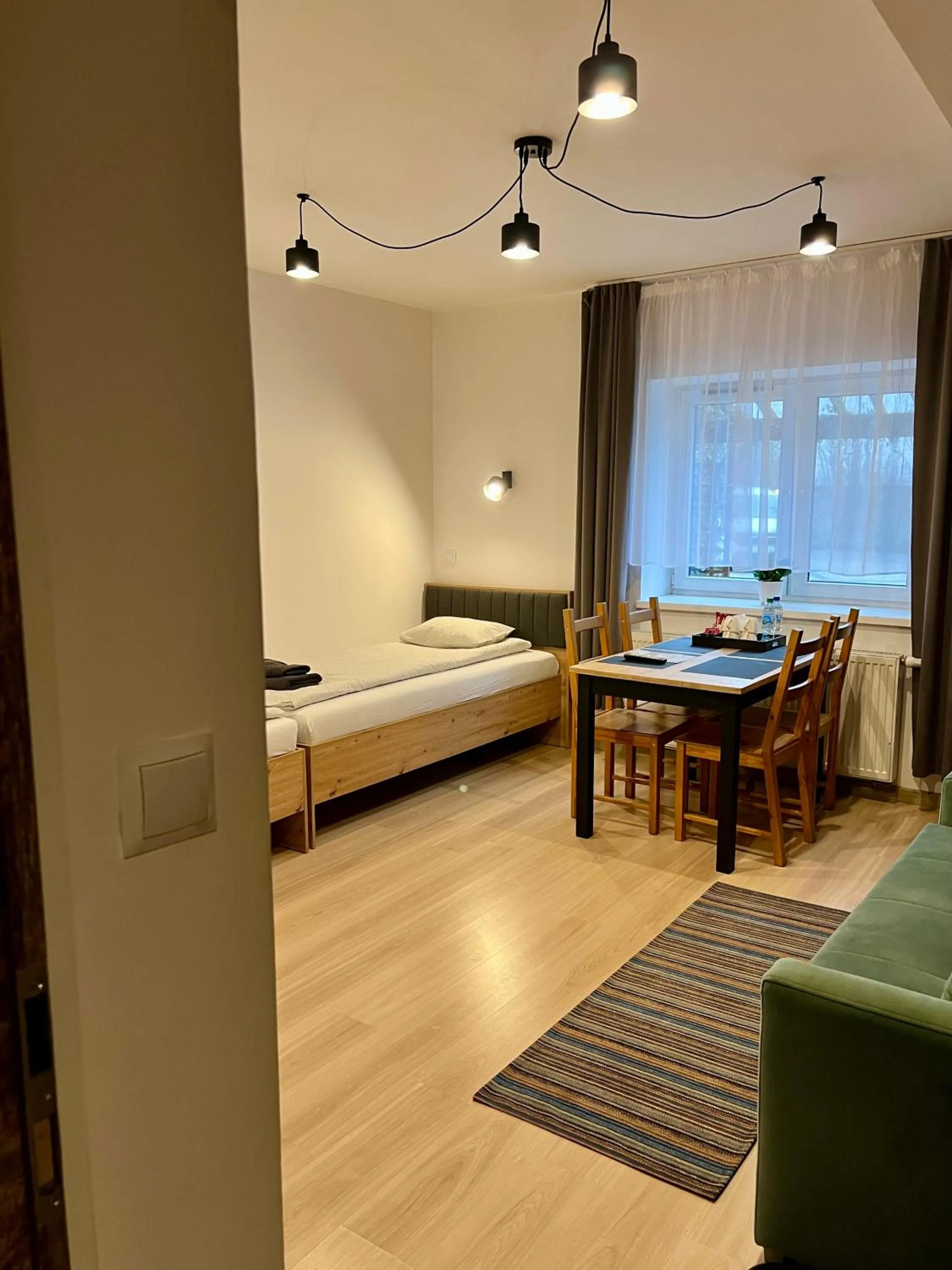 Bed in Old Tree Home & Restaurant