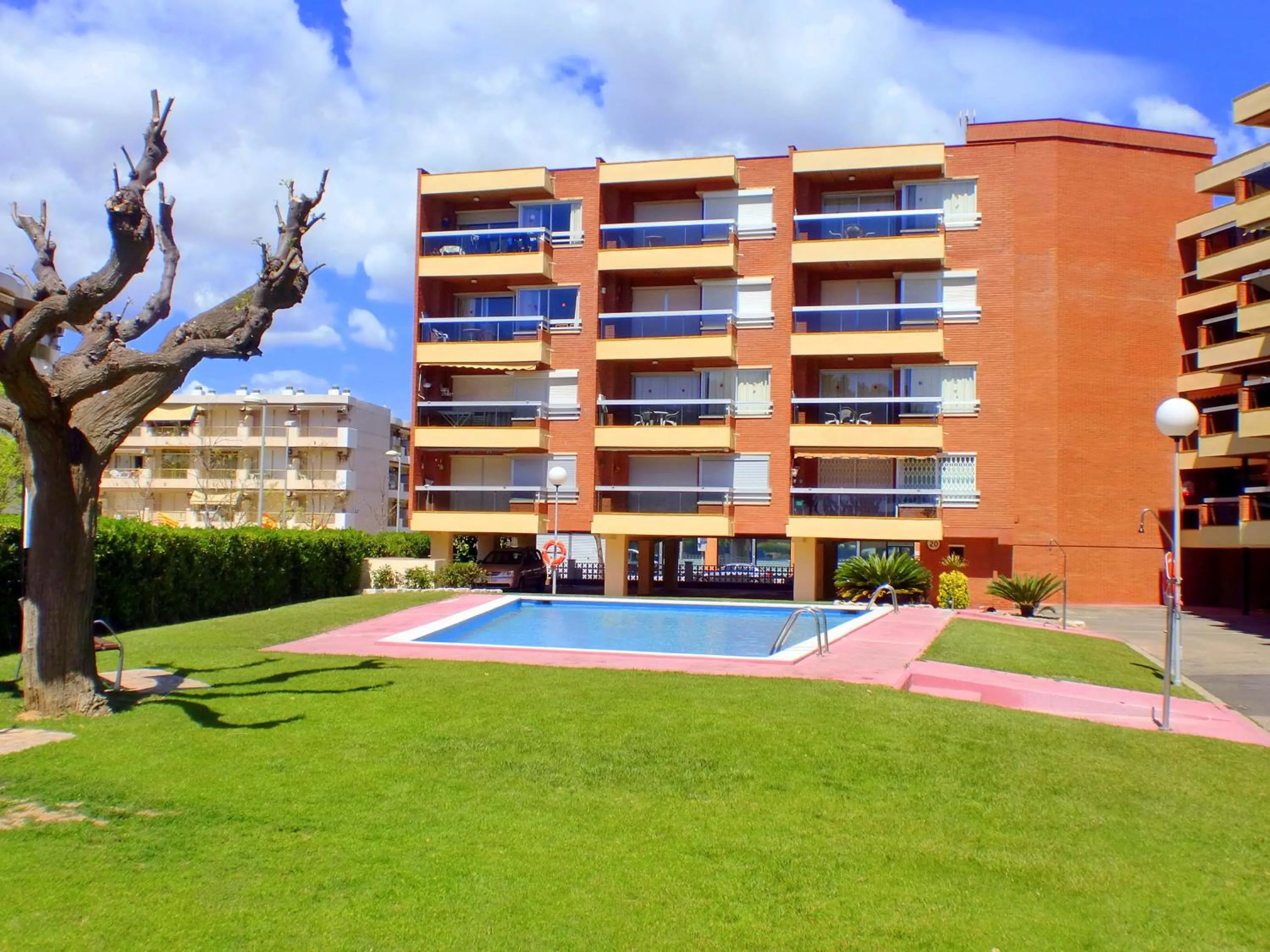 Swimming pool in Rentalmar Sol de España - Mas d'en Gran
