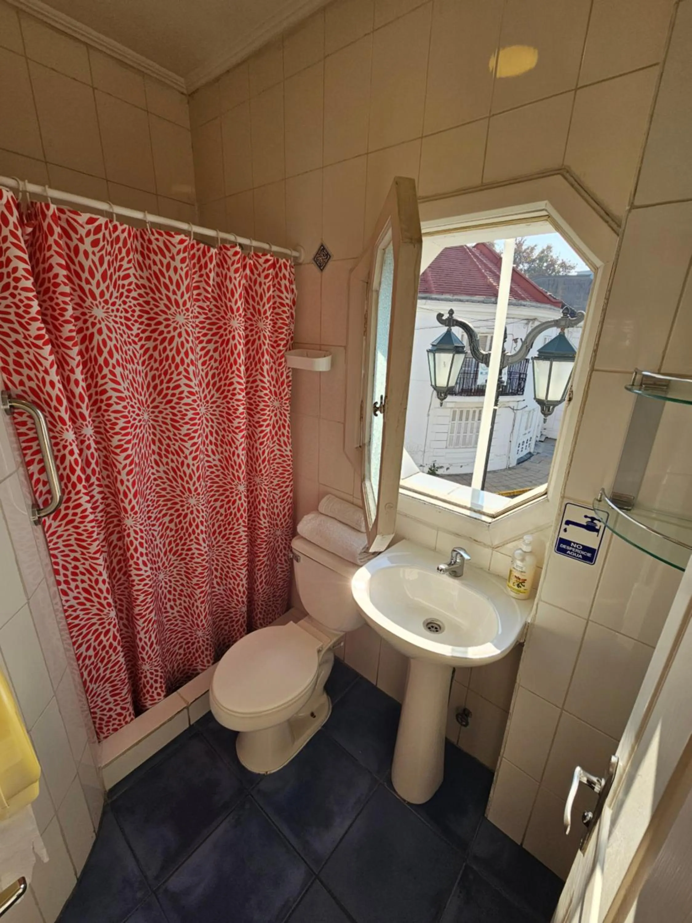 RESIDENCIAL METRO REPUBLICA