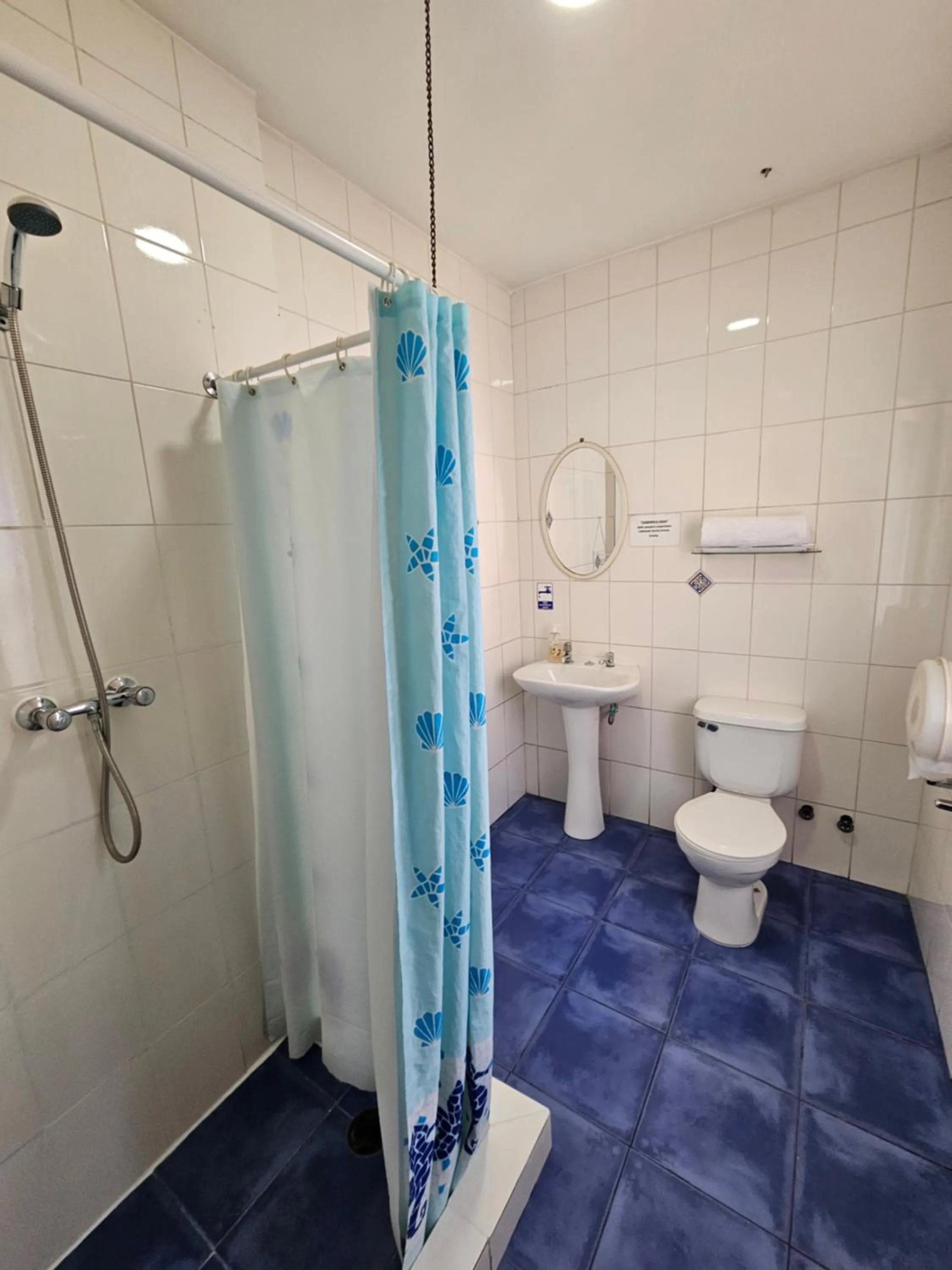 RESIDENCIAL METRO REPUBLICA