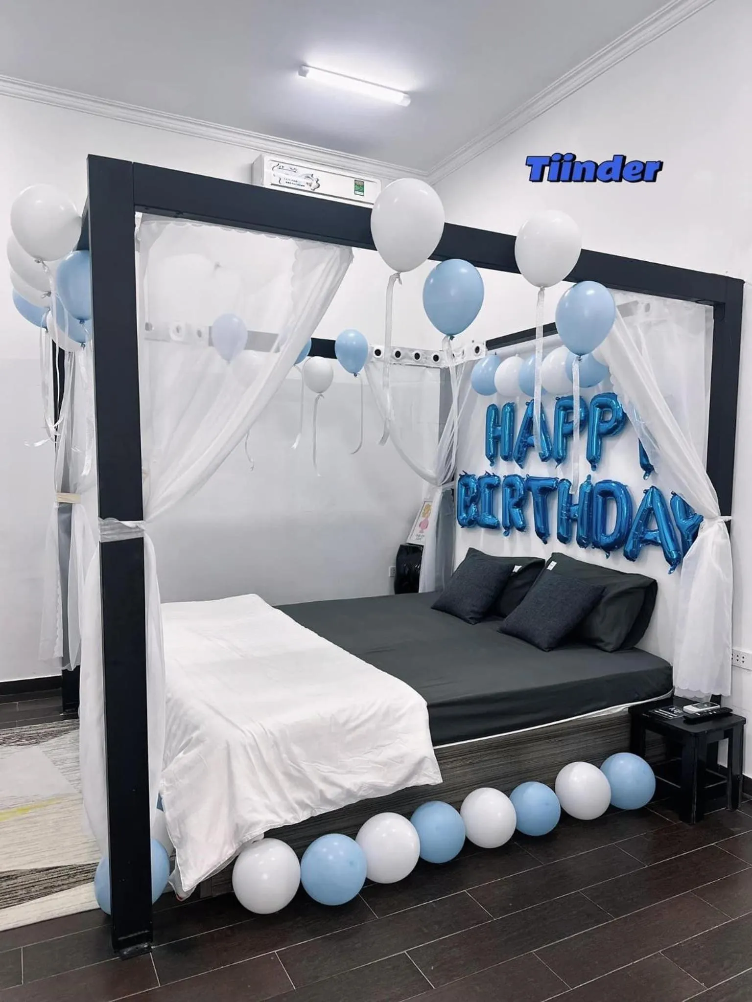 Bed in Tiinder Hotel