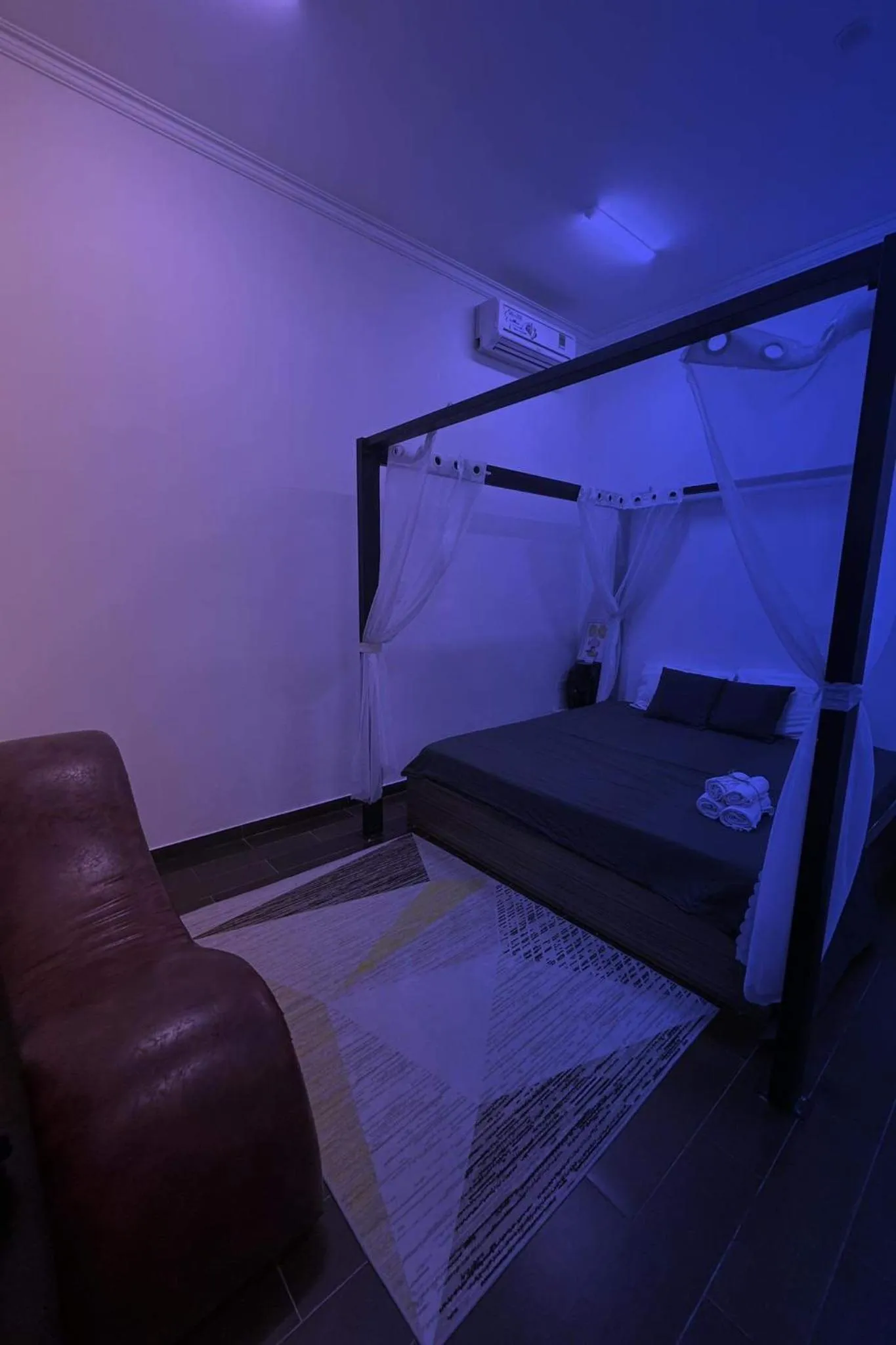 Bed in Tiinder Hotel