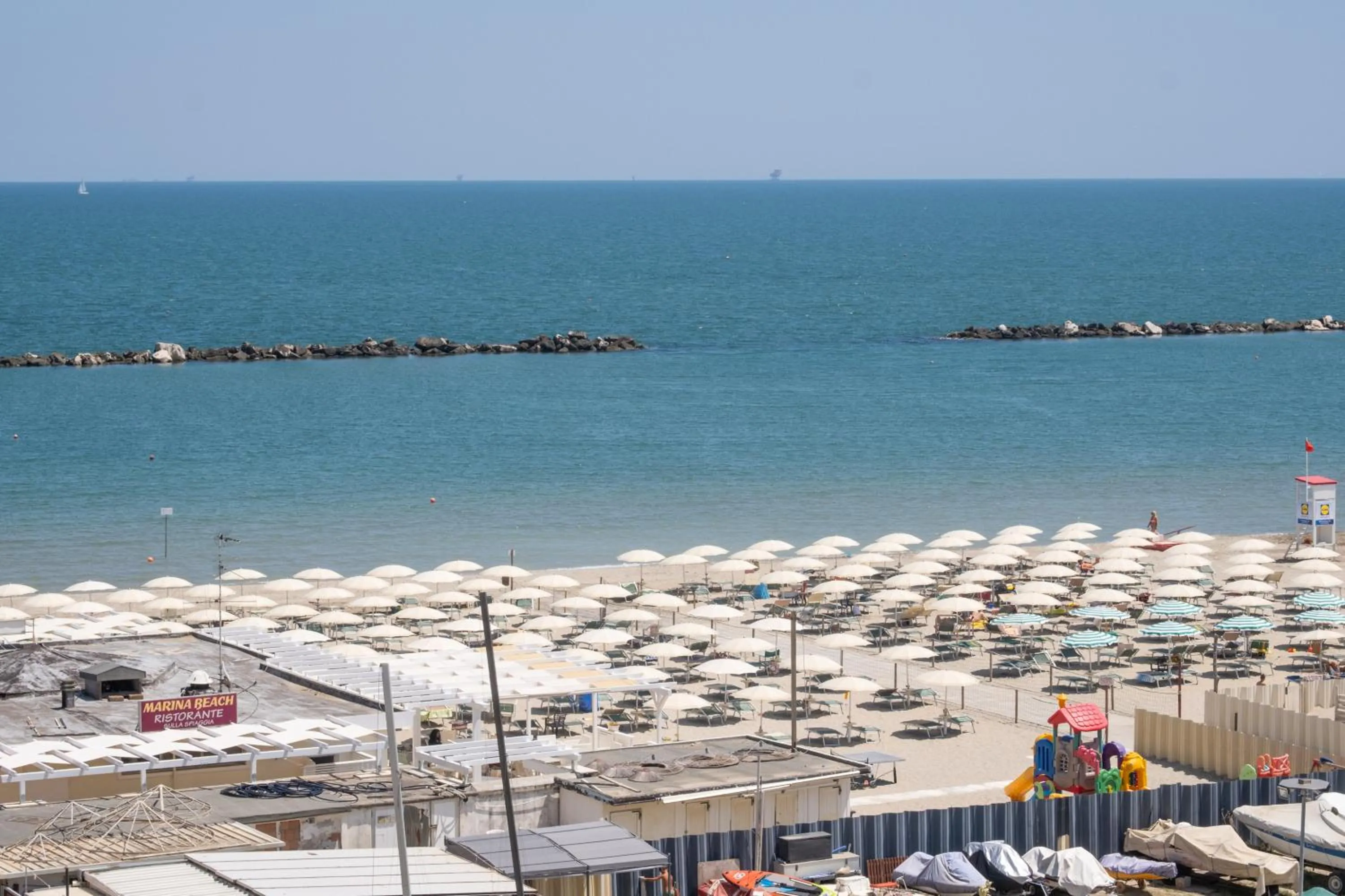 Hotel Marina Beach - Azzurro Club