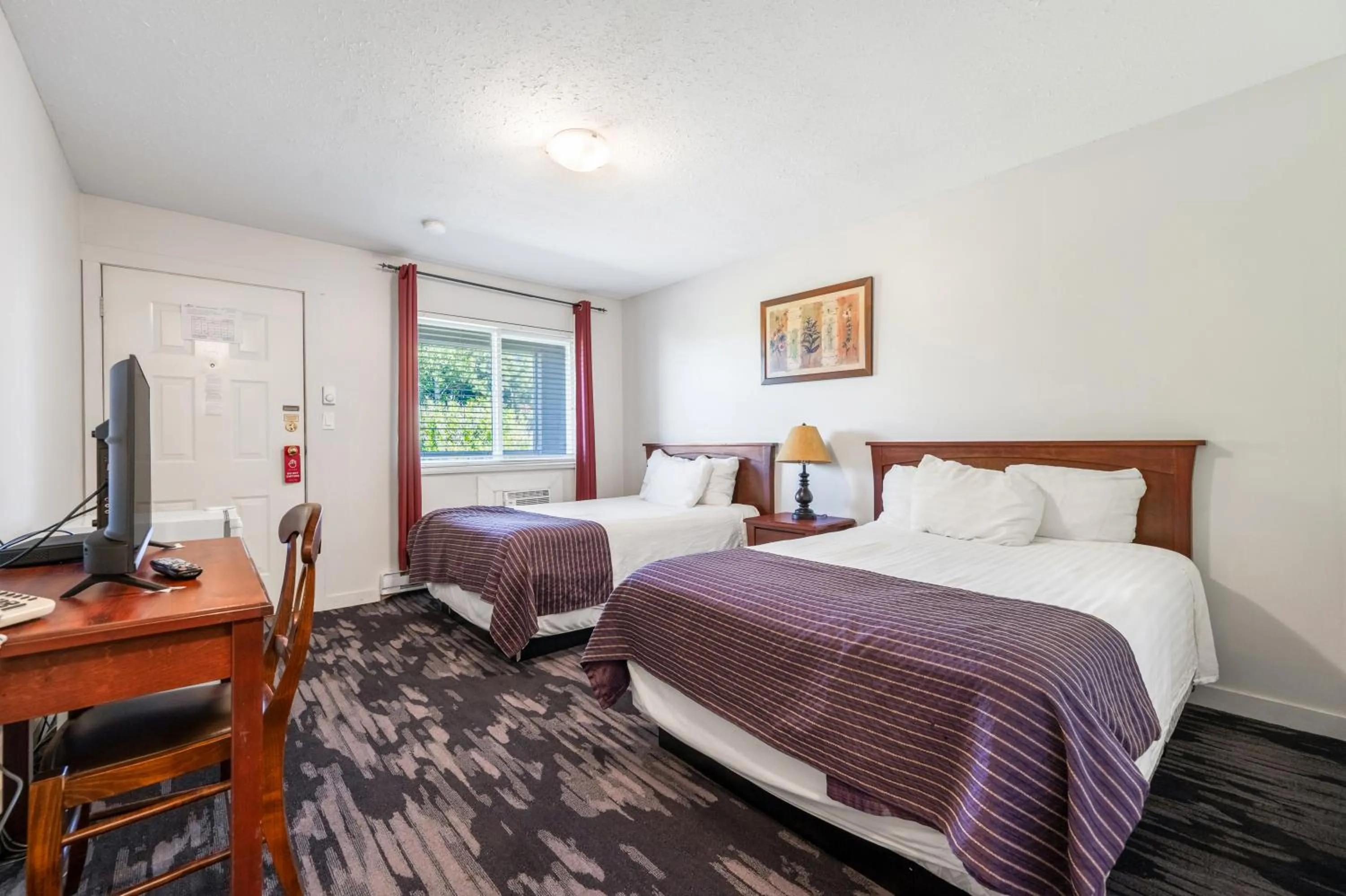 Bed in Grantview Inn