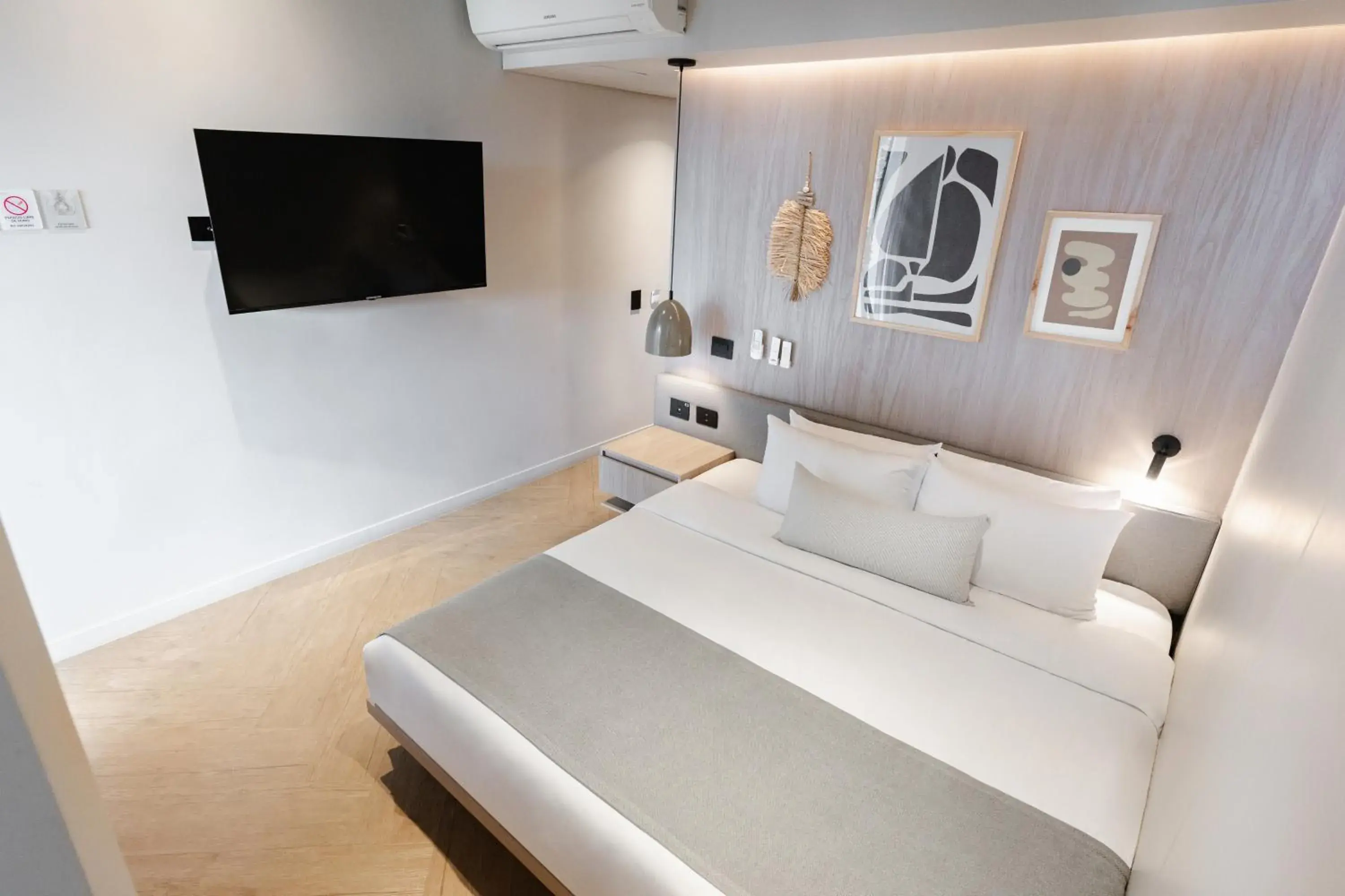 Cozy Double Room in Nakúa Stay & Work Hotel Cozy Double Room in Nakúa Stay & Work Hotel