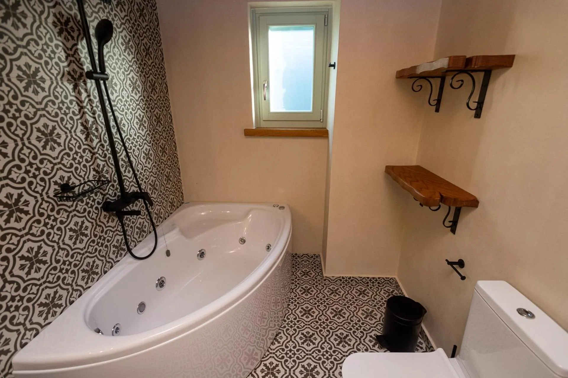 Shower in Nostos Country House