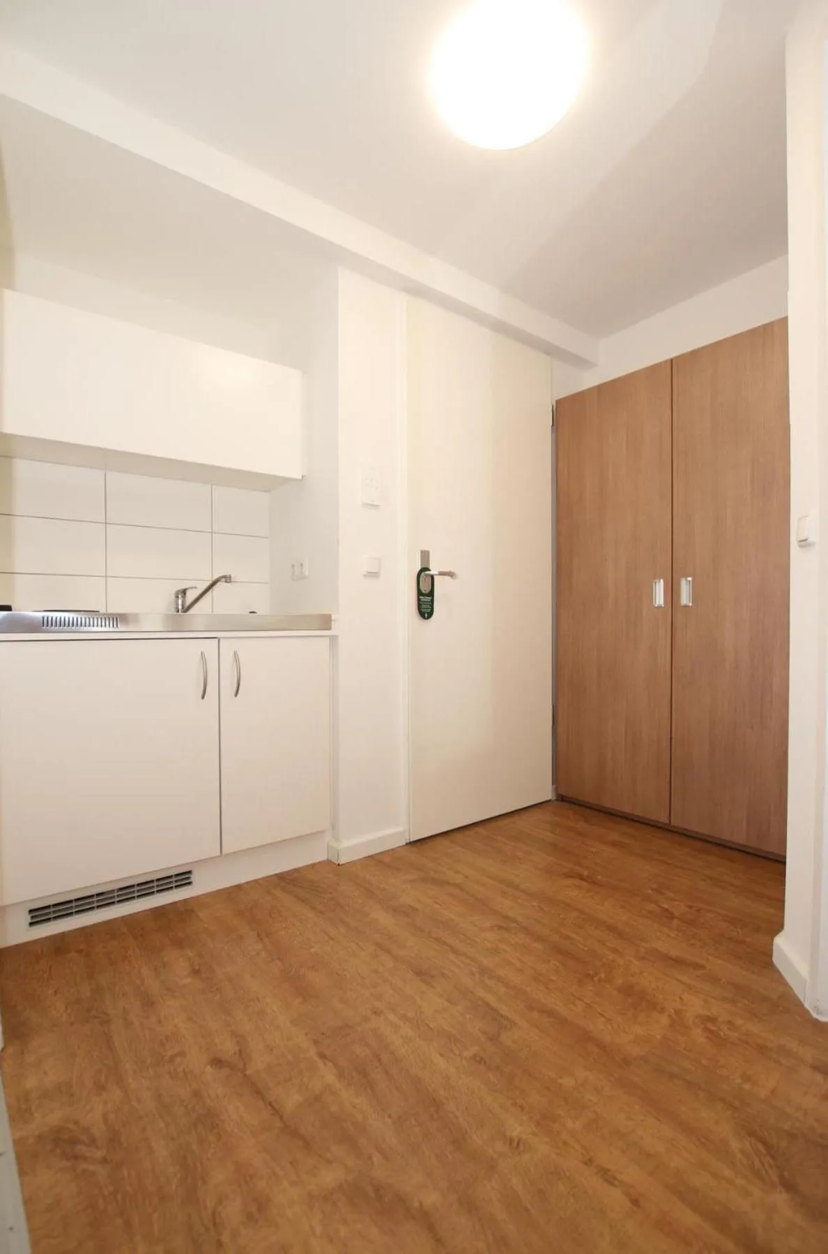 Kitchen or kitchenette in Apartment Hotel am Sand