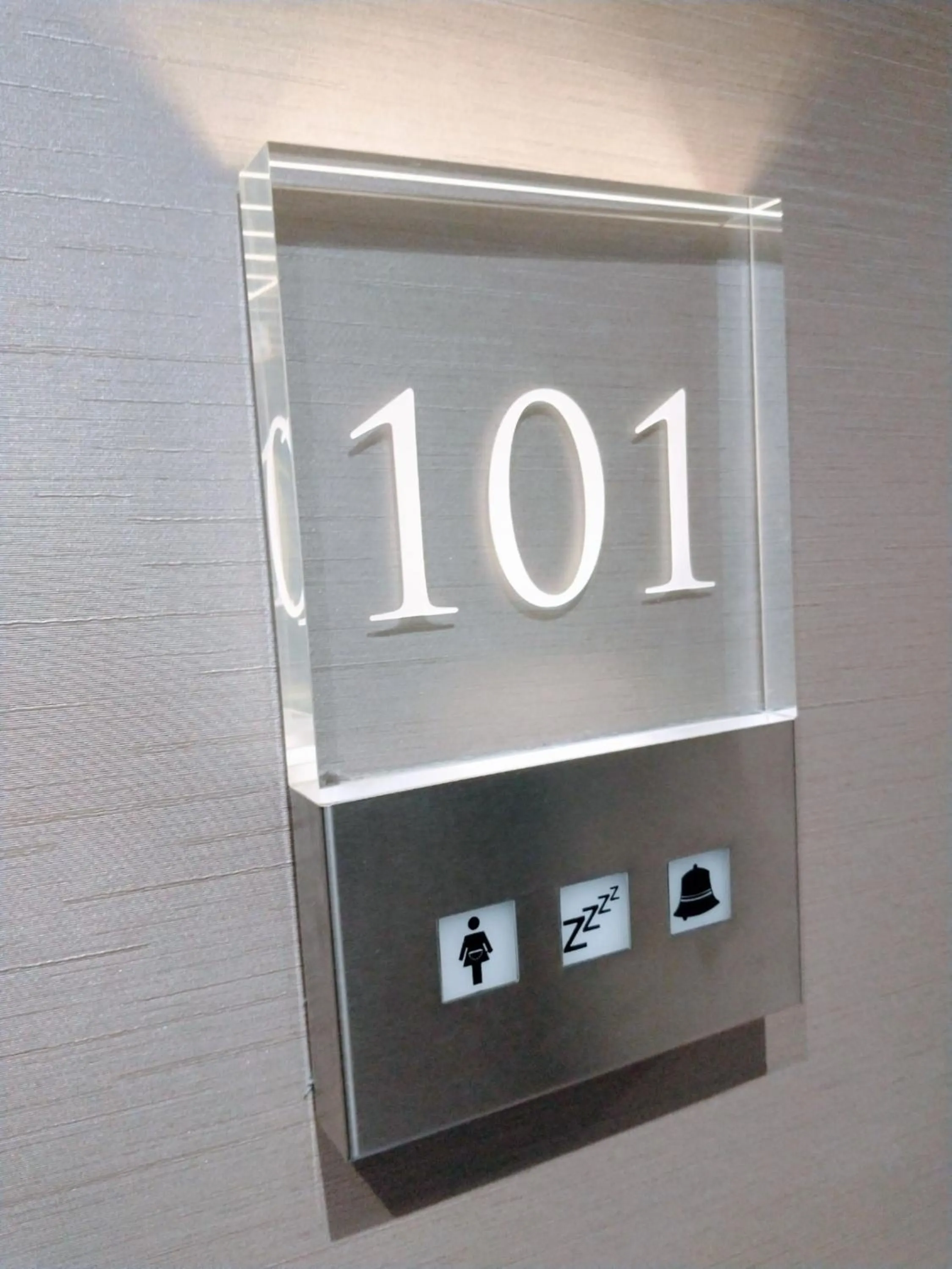 Property building in Hotel Edward Paddington