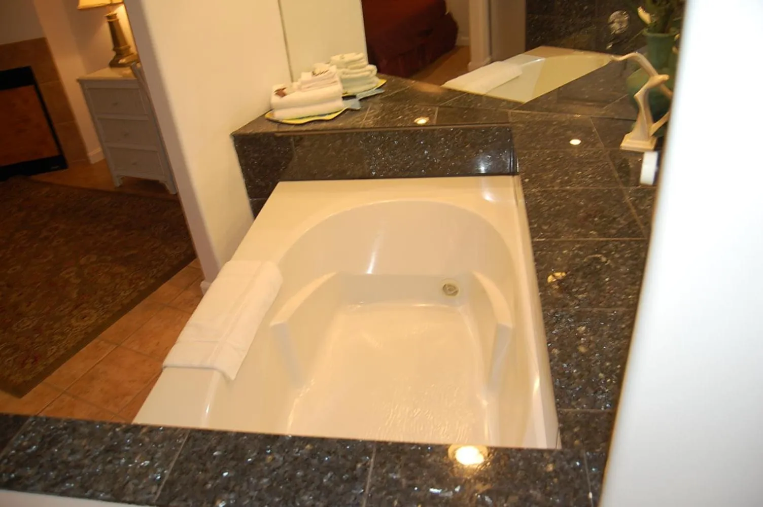 Bathroom in Point 1 Resort & Motel