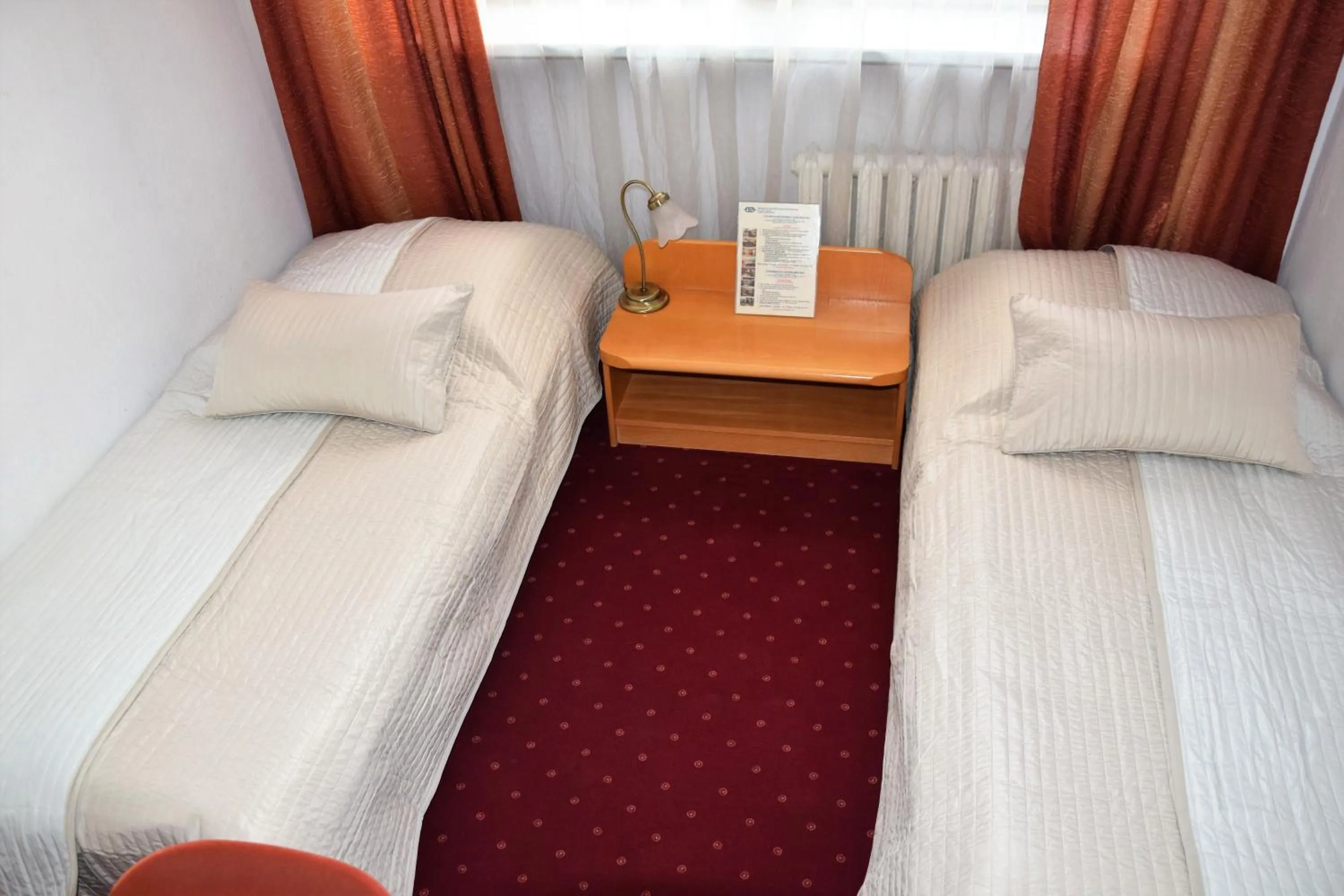 Bed in Centrum Konferencyjne IBIB PAN