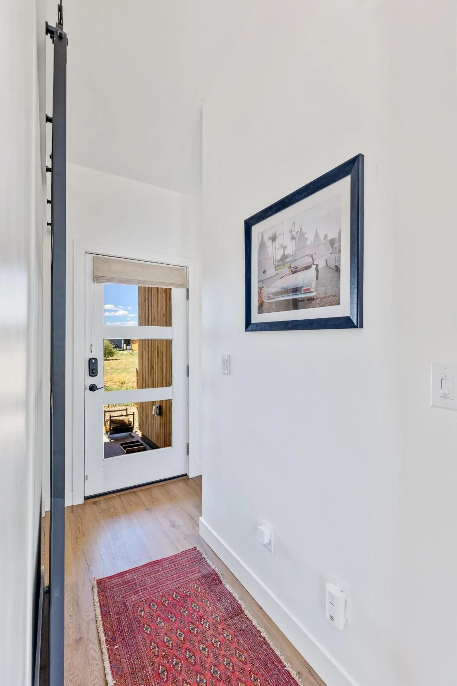 Photo of the whole room, Bed in The Grand Canyon Headquarters