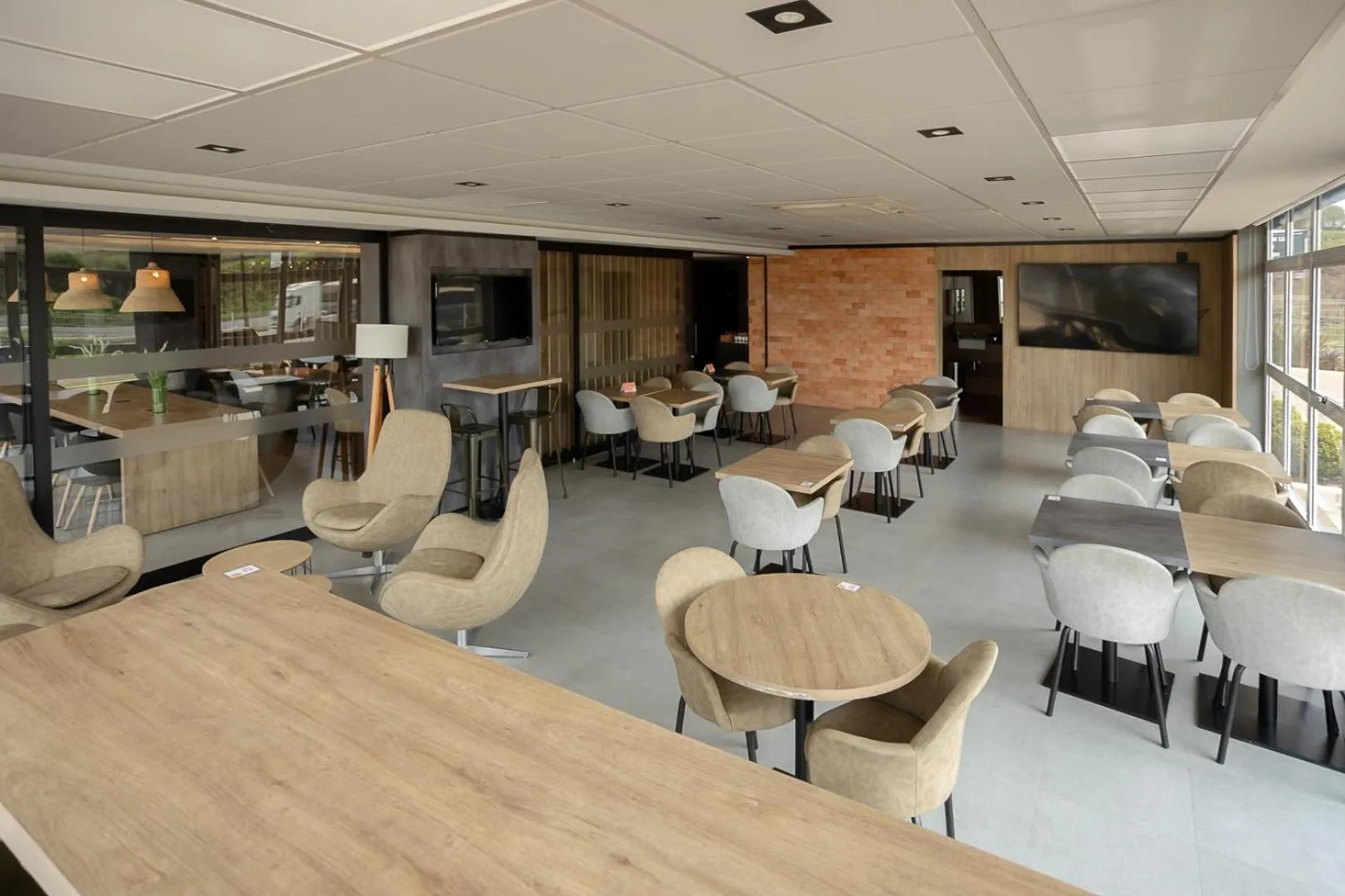 Restaurant/places to eat in Hotel 10 Ponta Grossa