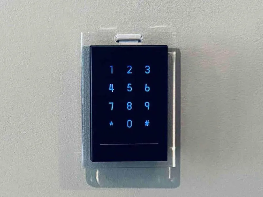 308 Cozy and warm King Bed APT in center city