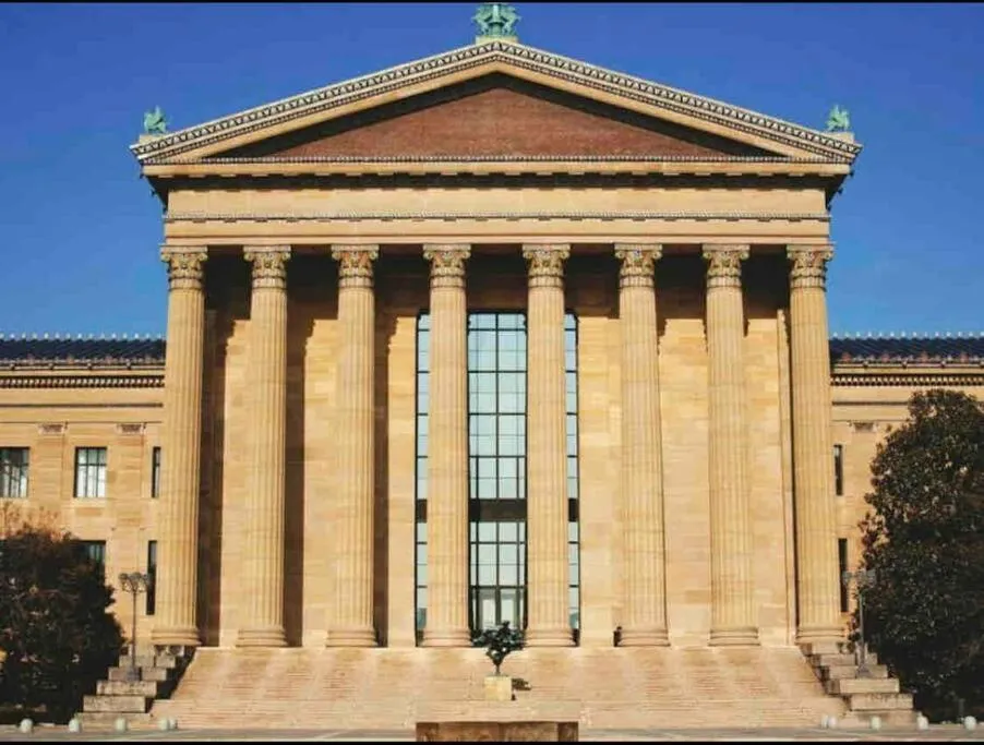 308 Cozy and warm King Bed APT in center city