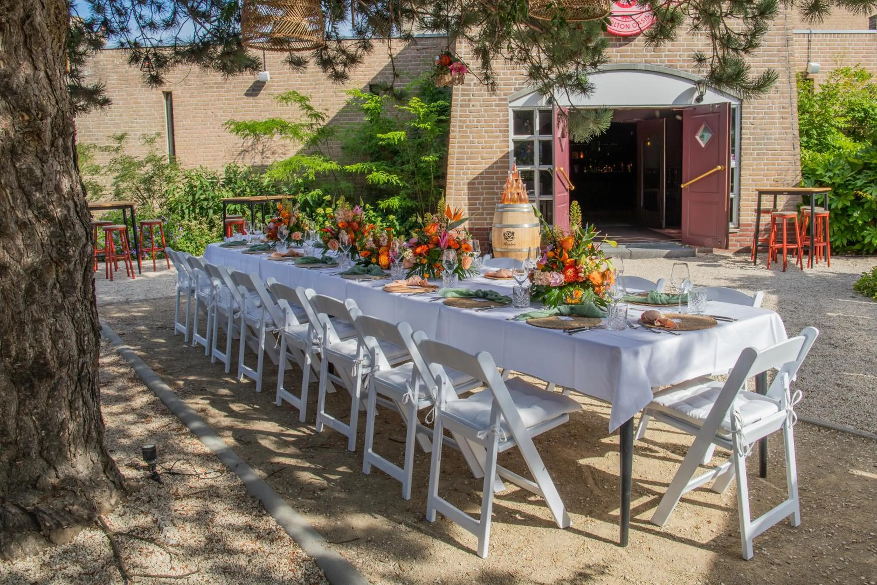 wedding in Carlton Oasis Hotel