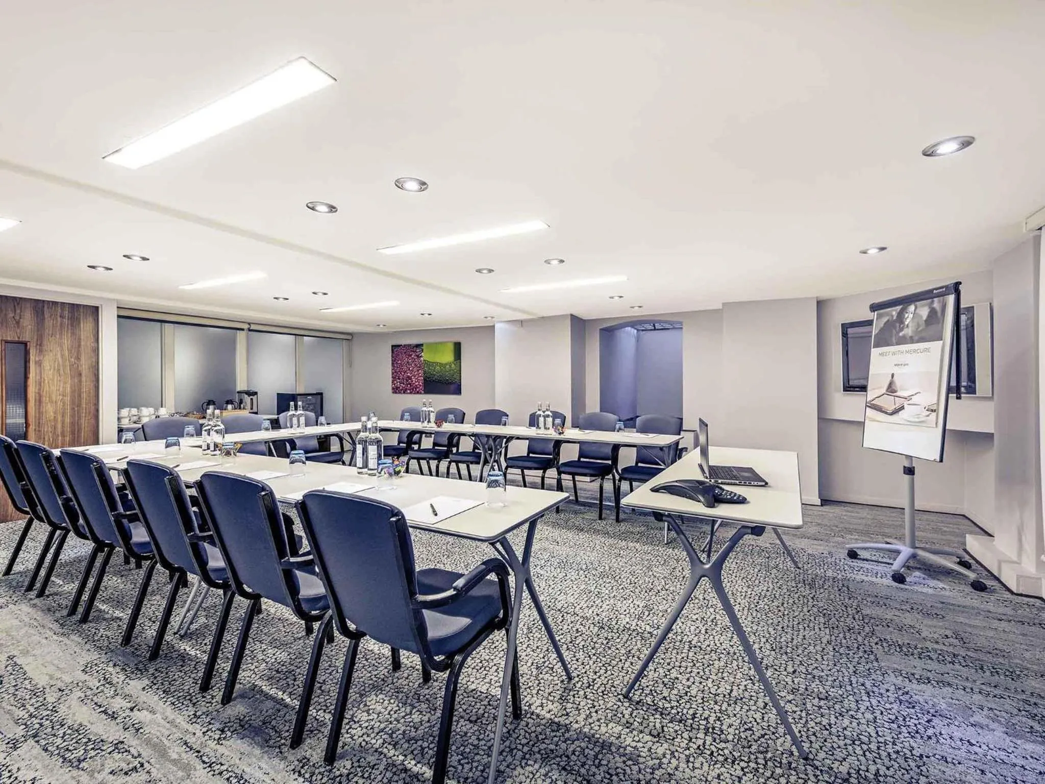 Meeting/conference room in Mercure London Paddington Hotel