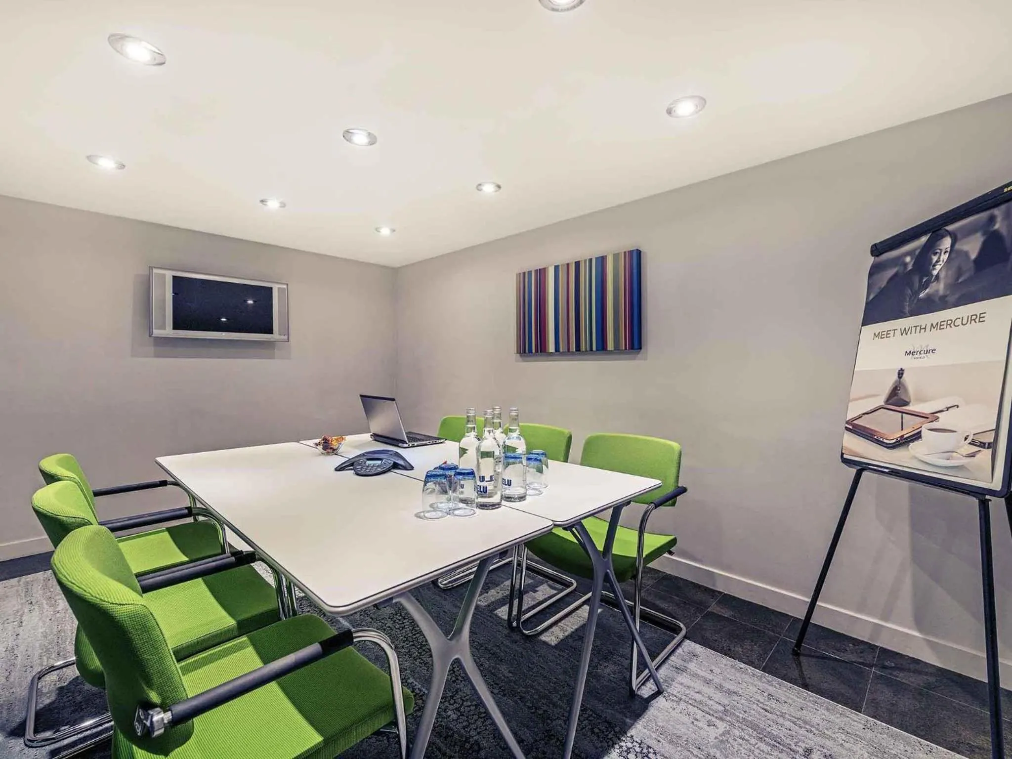 Meeting/conference room in Mercure London Paddington Hotel