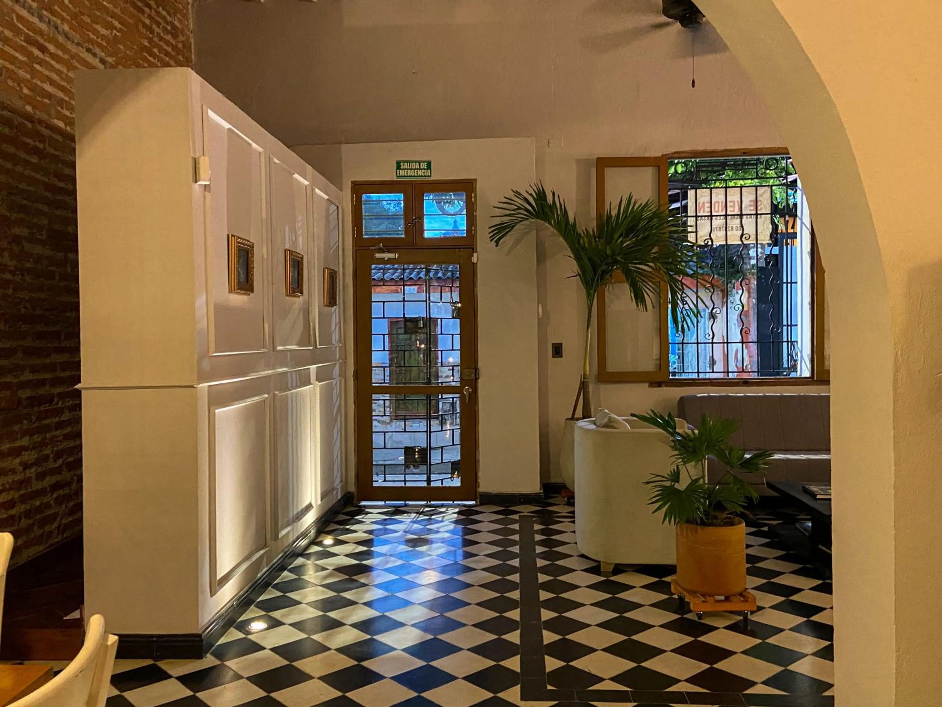 Living room in Casa Charlotte - Alma Hotels