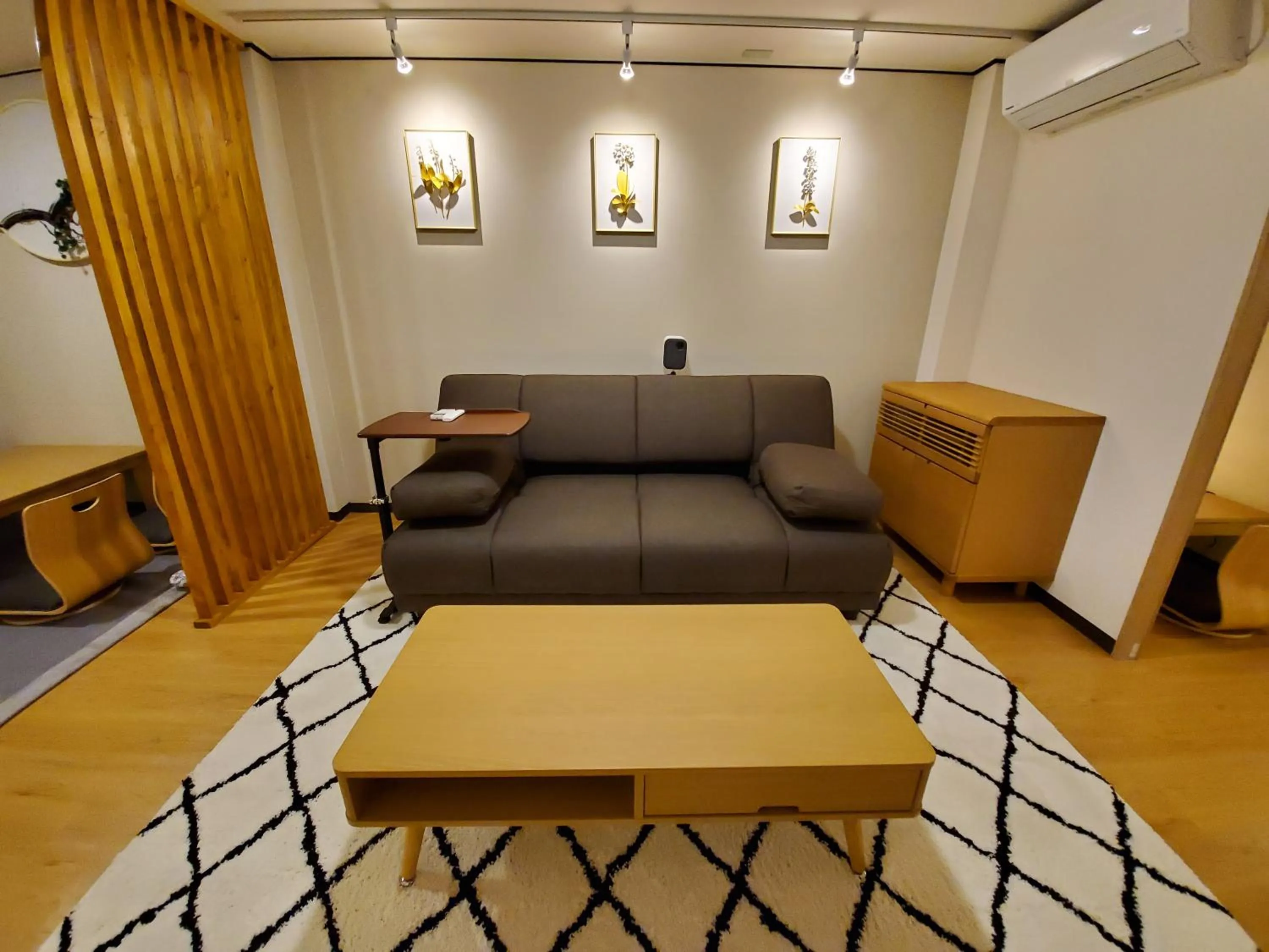 Sakuranomiya Hotel-Self Service