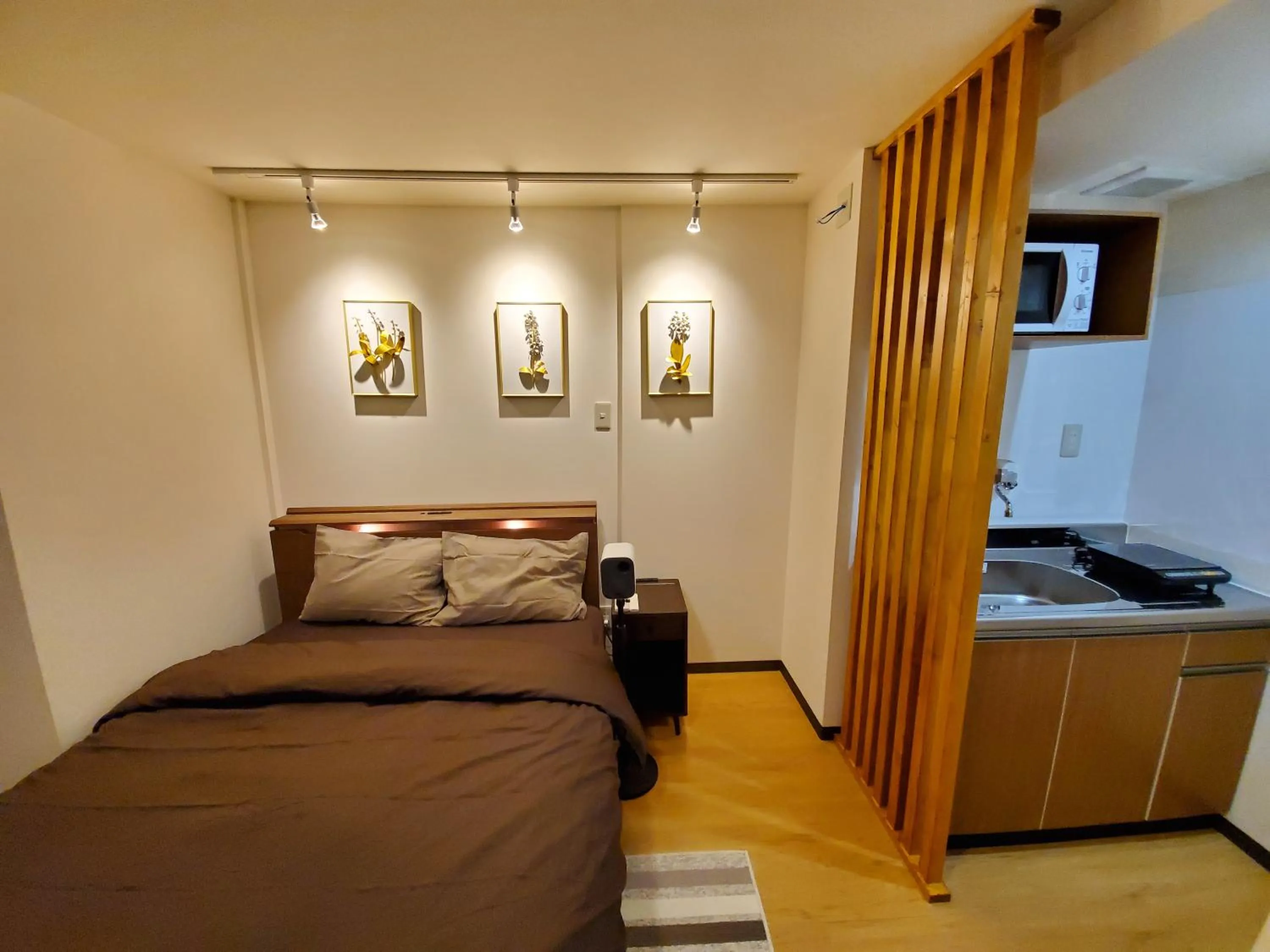 Bed in Sakuranomiya Hotel-Self Service