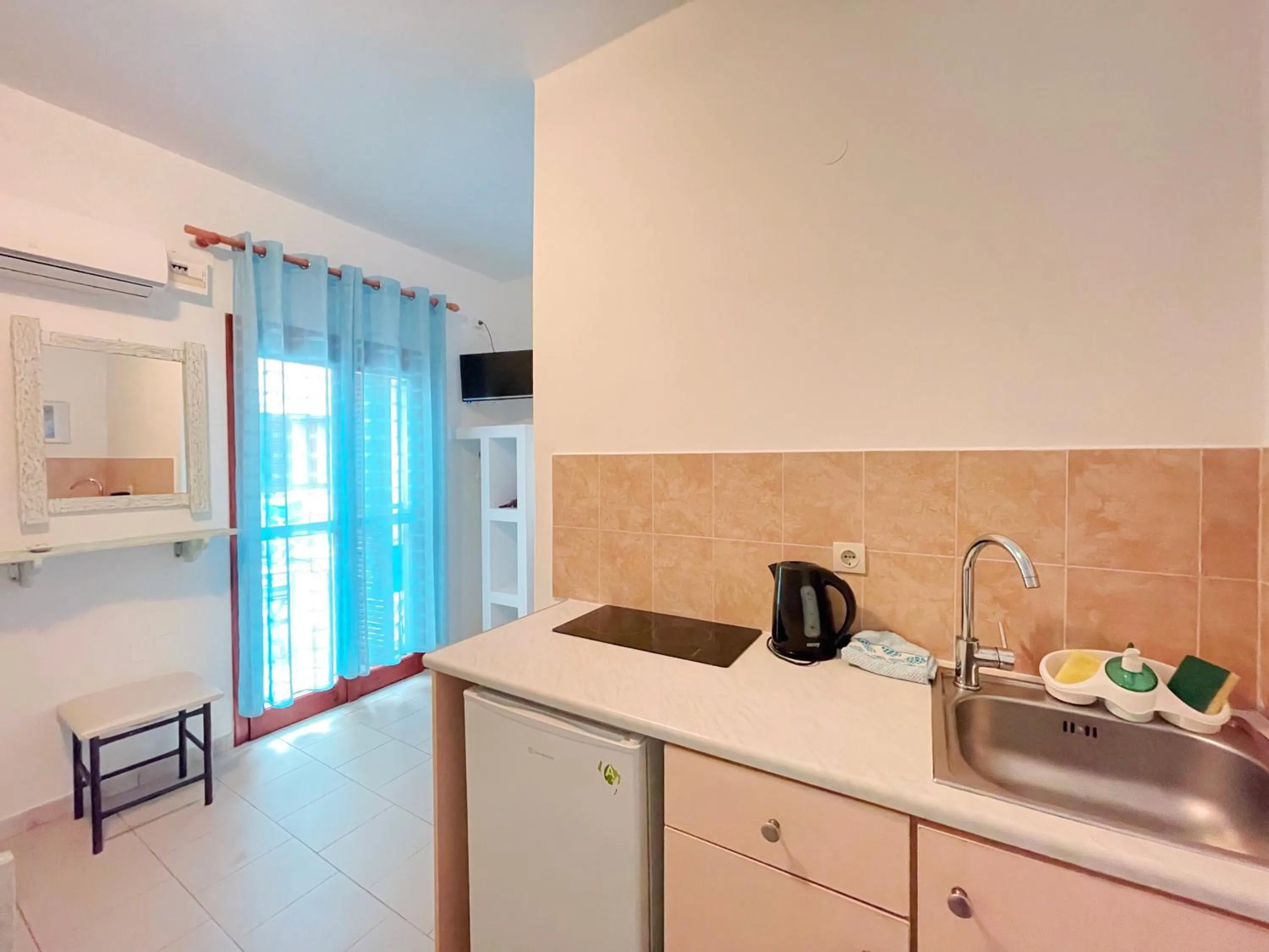 Kitchen or kitchenette in Villa Dima