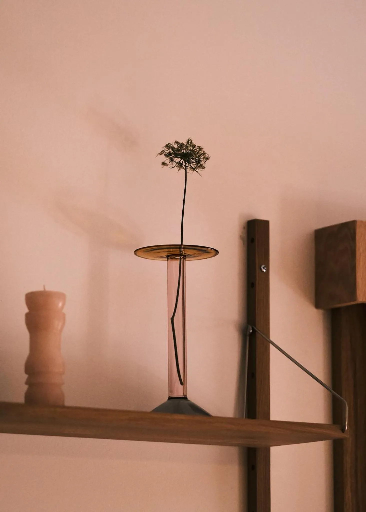 Decorative detail in guesthouse by good neighbor