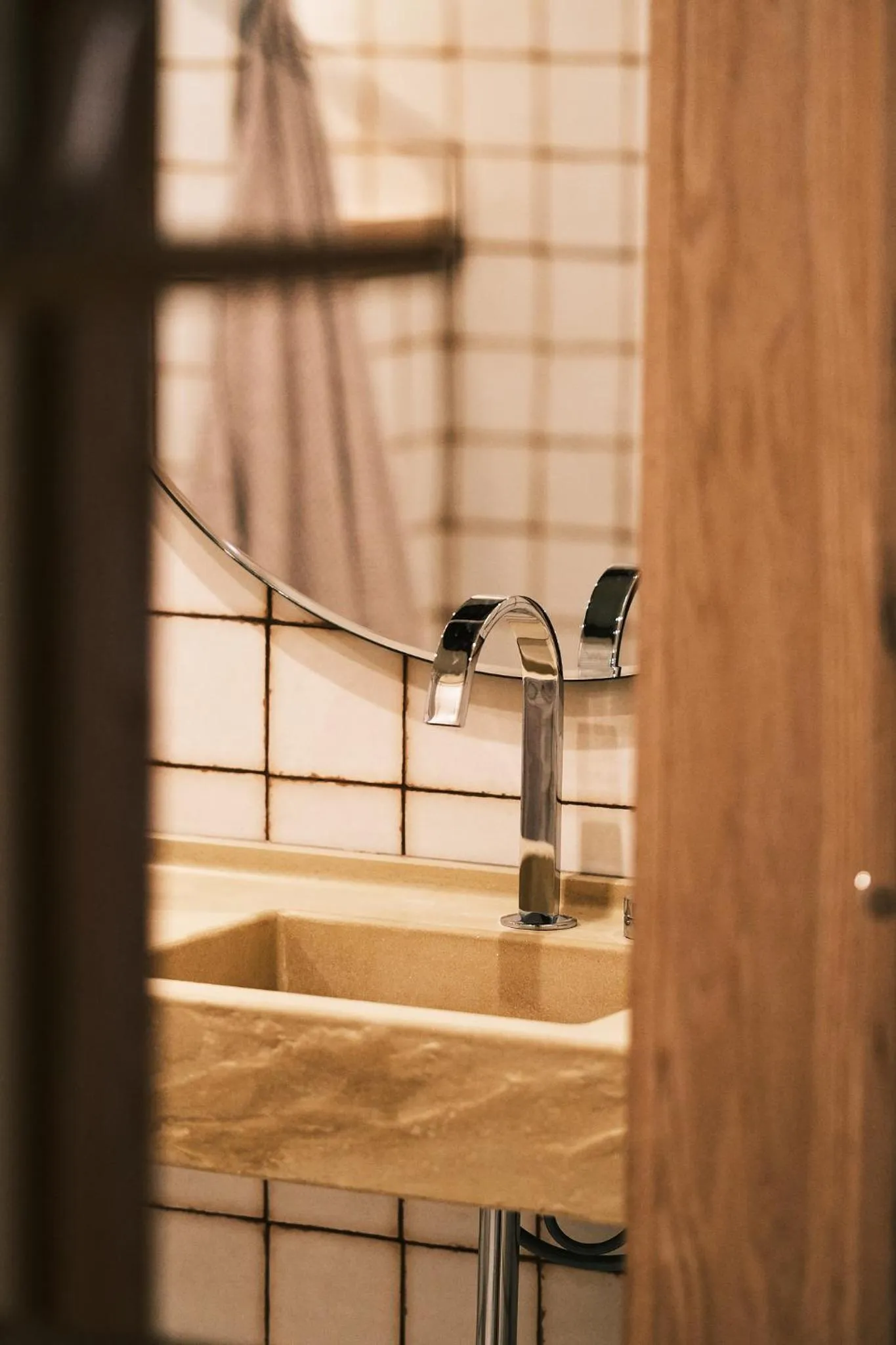 Bathroom in guesthouse by good neighbor