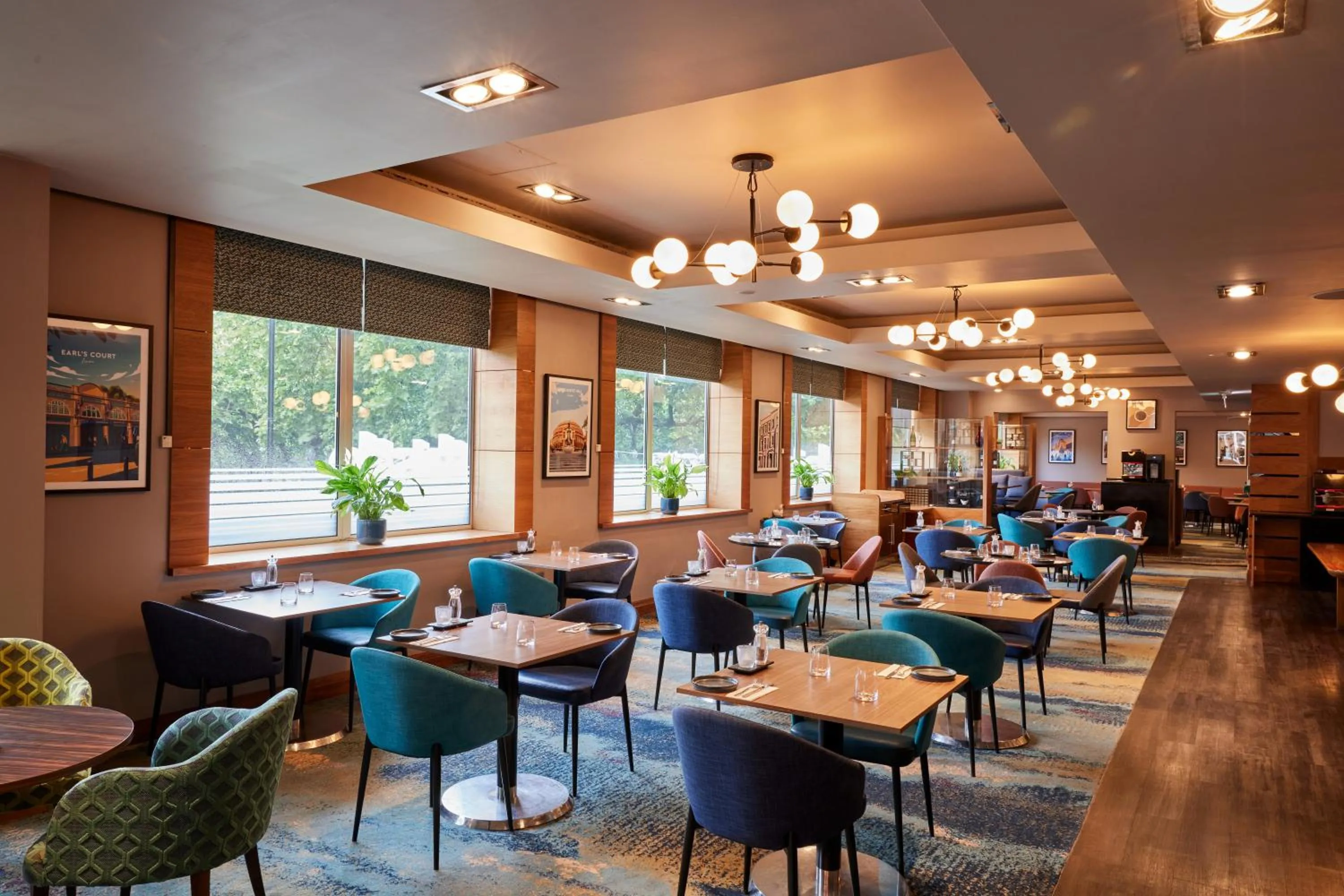 Restaurant/places to eat in Thistle London Hyde Park Kensington Gardens