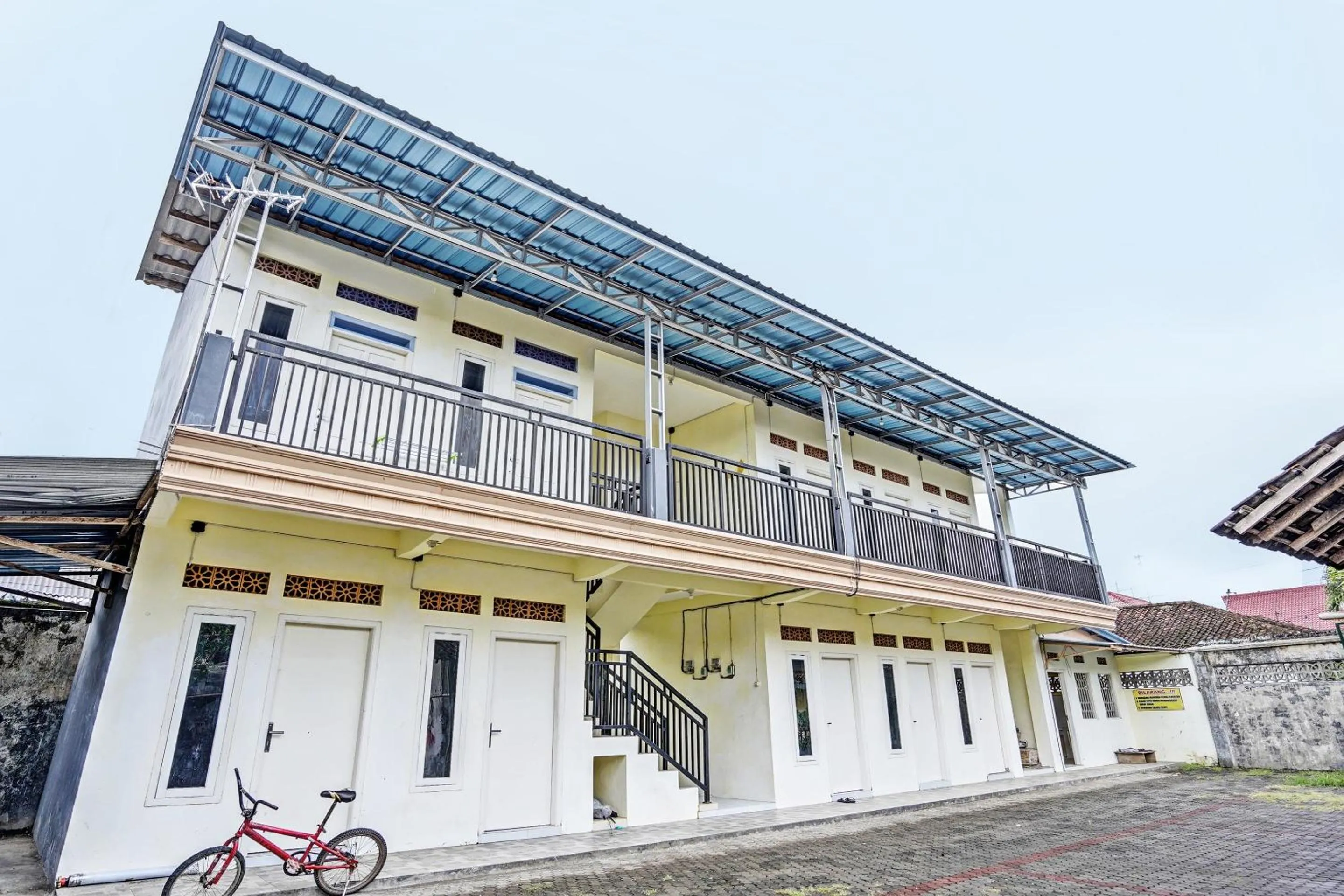 Facade/entrance in Hotel O Tanjung Indah Homestay Syariah