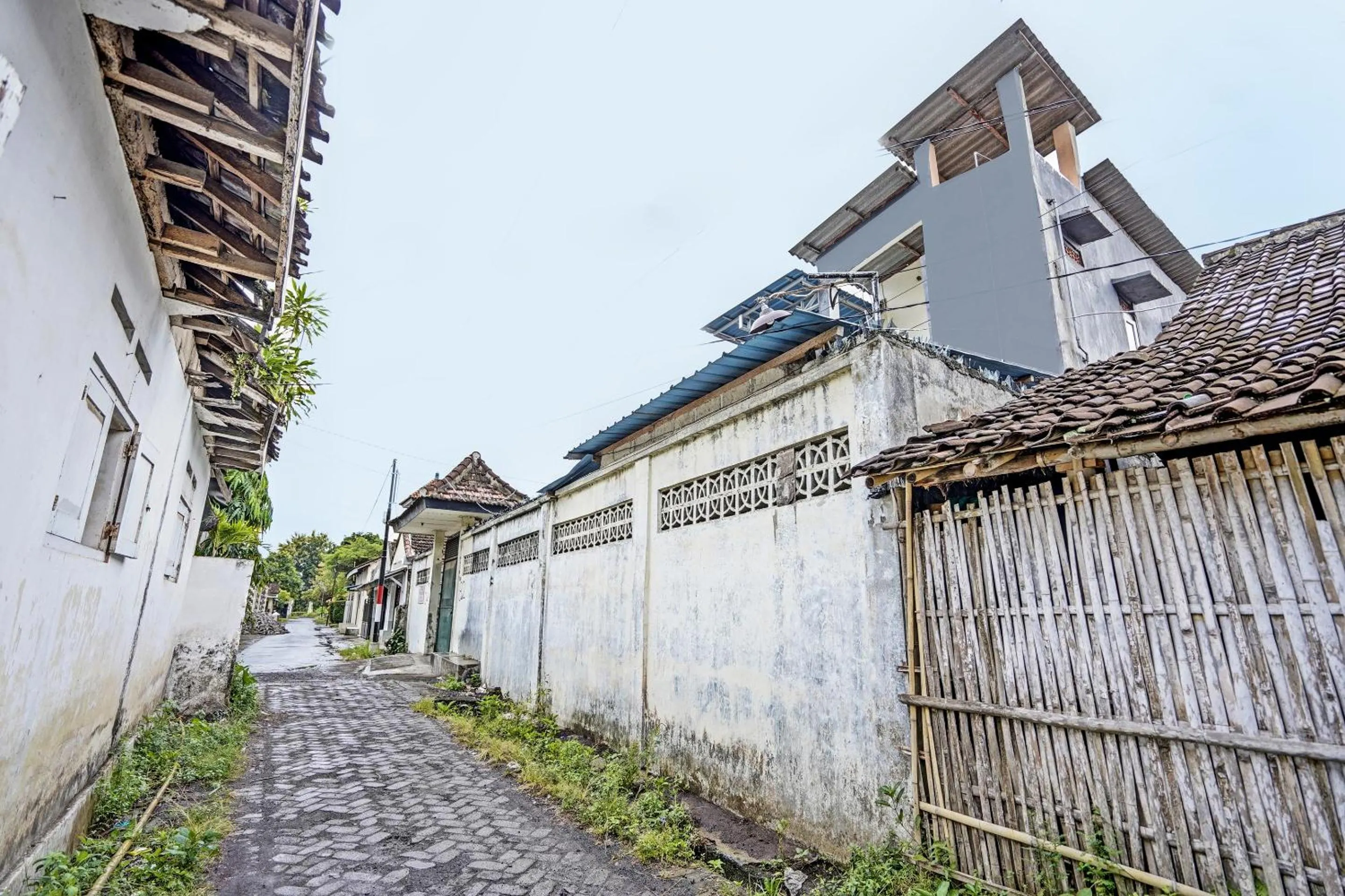 Lobby or reception in Hotel O Tanjung Indah Homestay Syariah