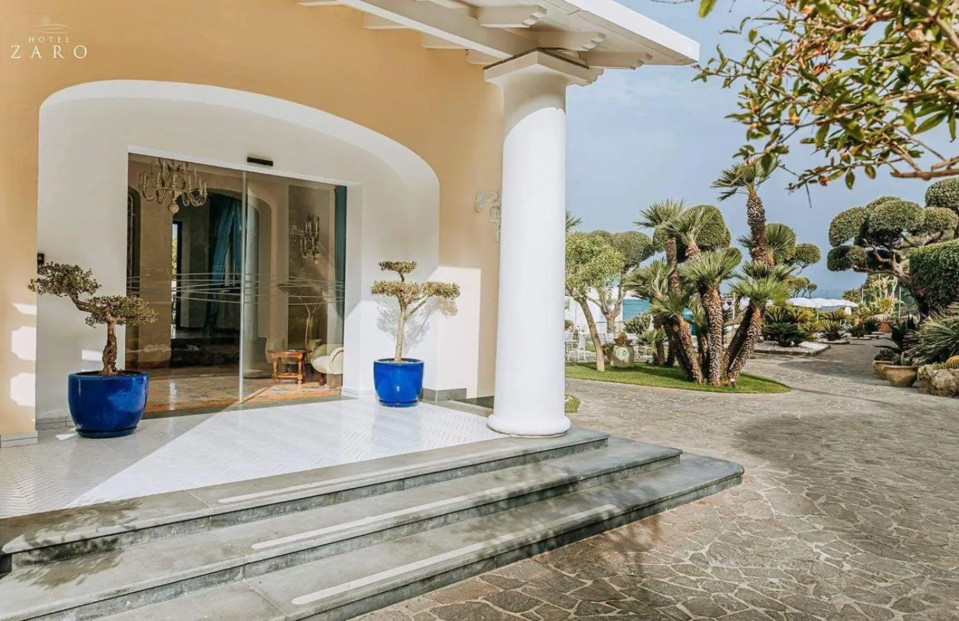 Property building in Hotel Zaro