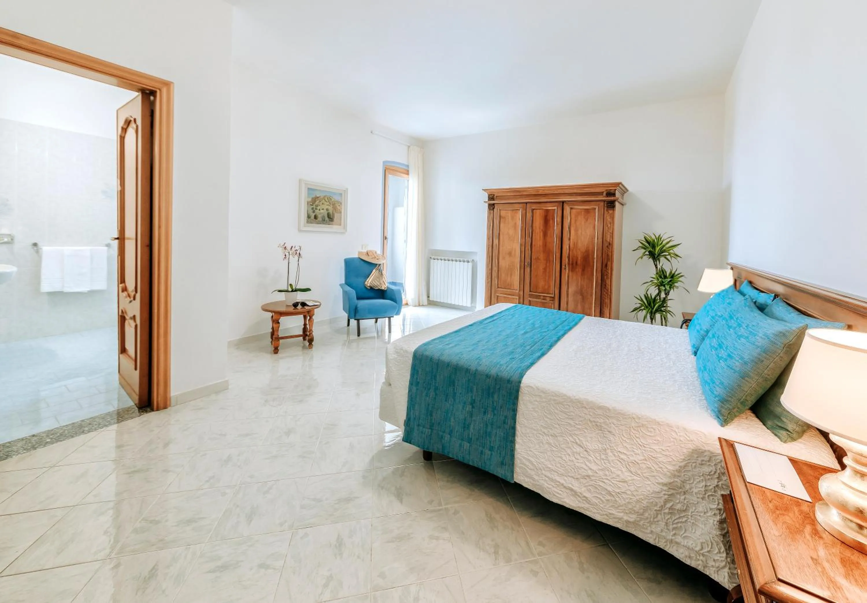 Bedroom in Hotel Zaro