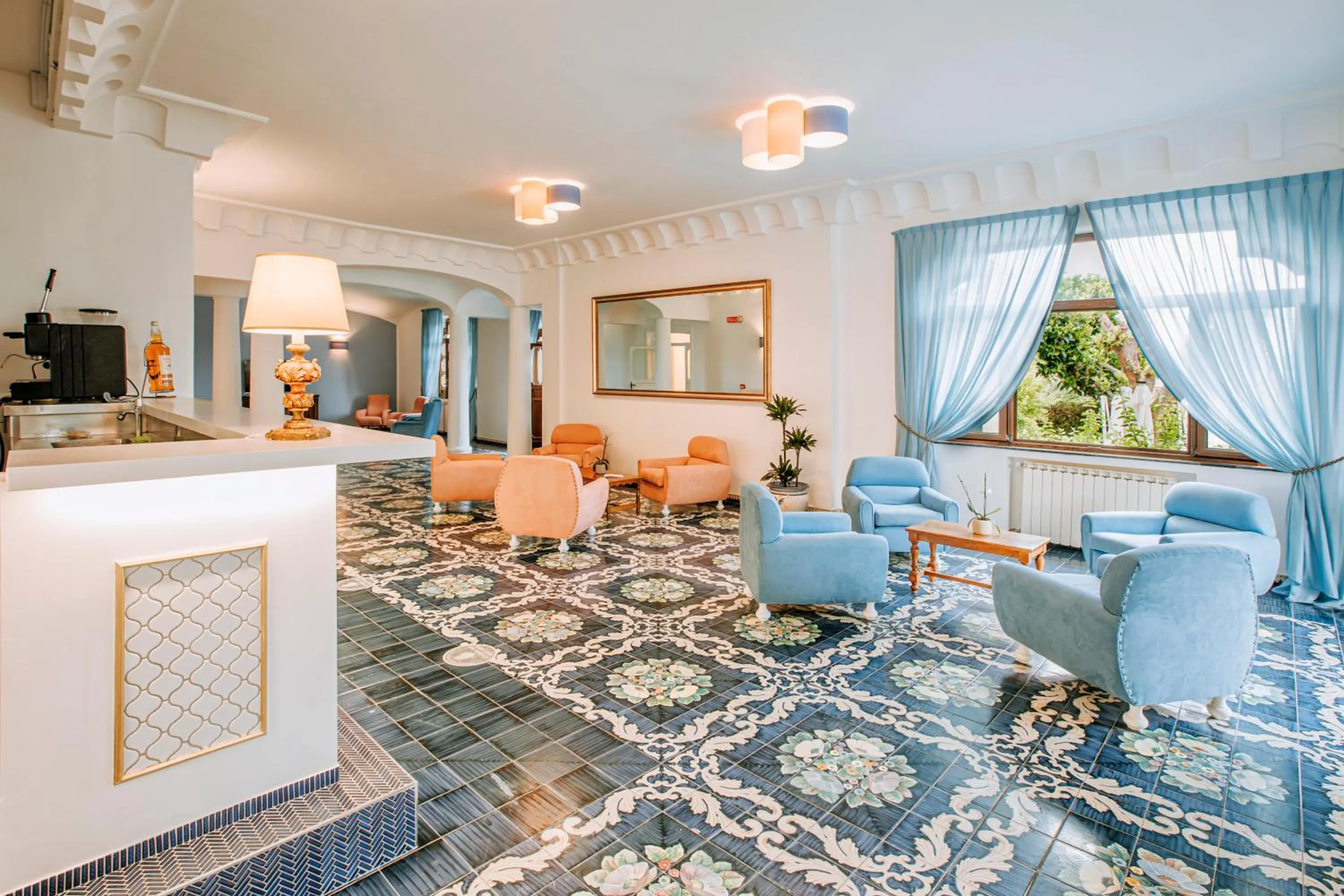 Lounge or bar in Hotel Zaro