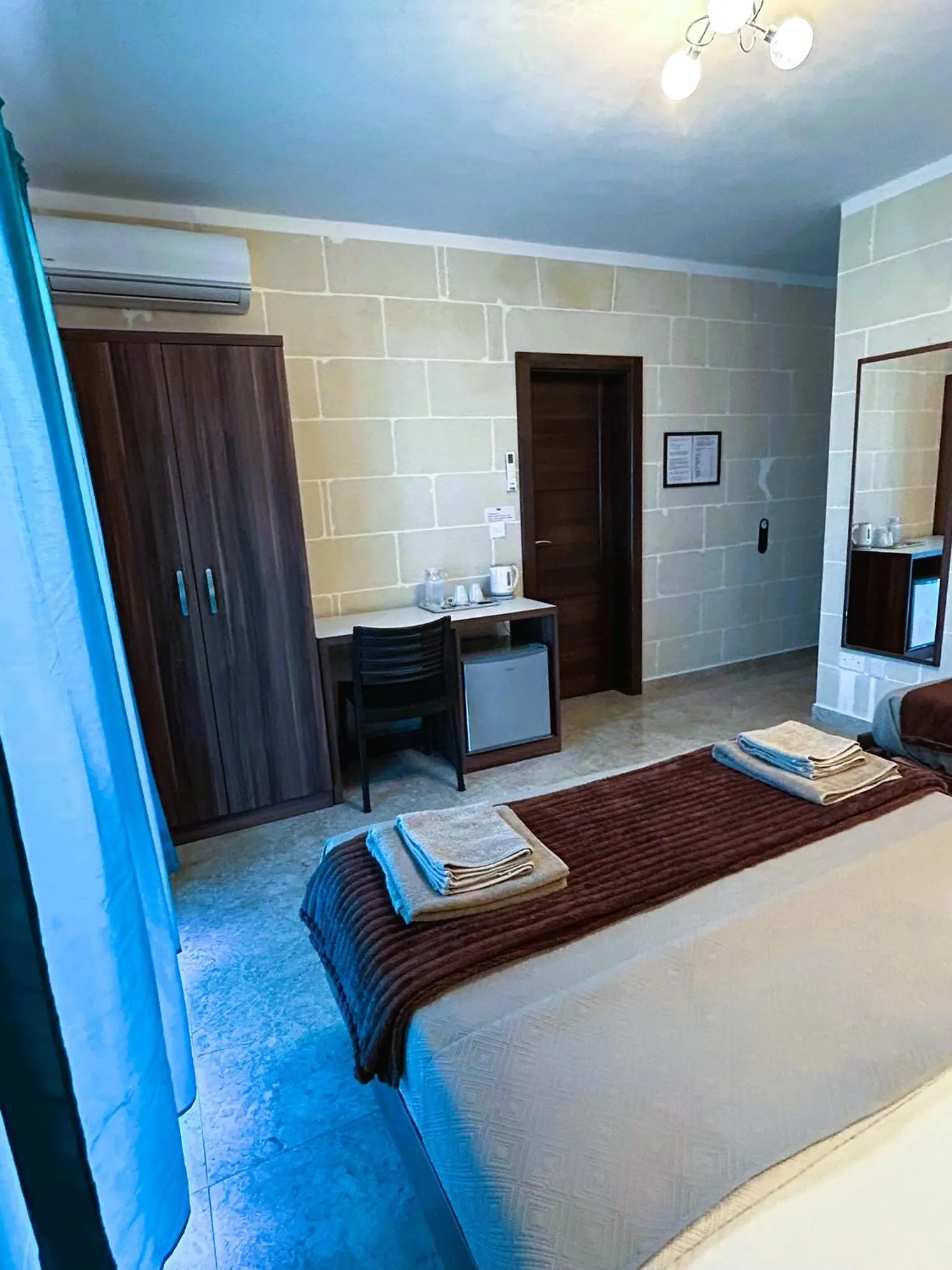 Bedroom, Bed in Twenty9th