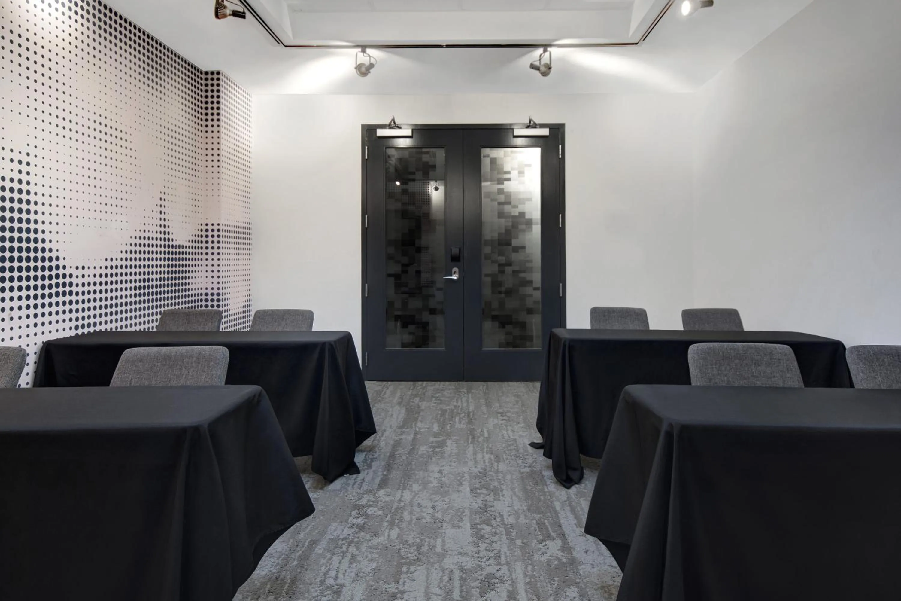 Meeting/conference room in Aloft Oklahoma City Downtown – Bricktown