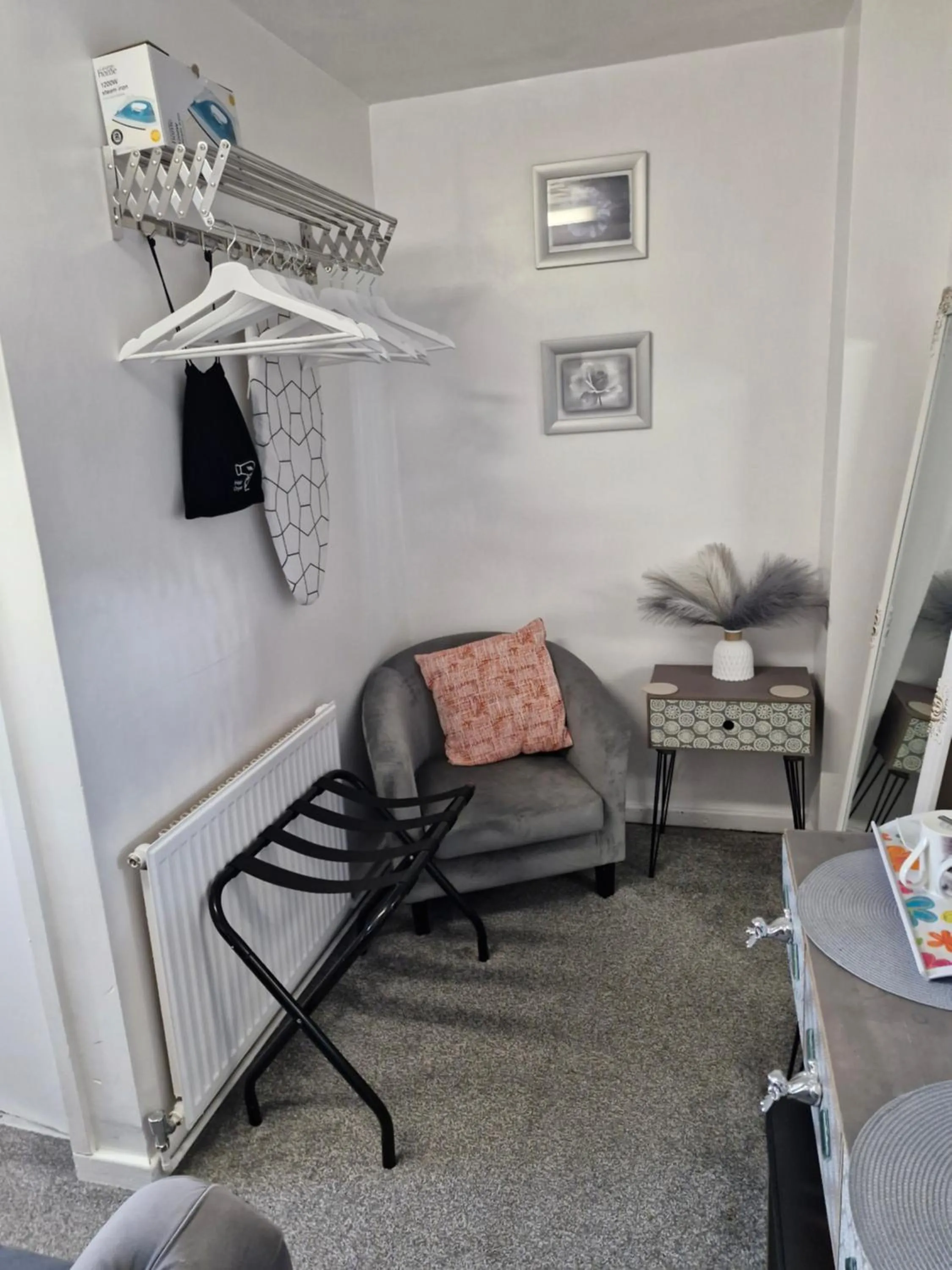 Seating area in Rocklea Hotel