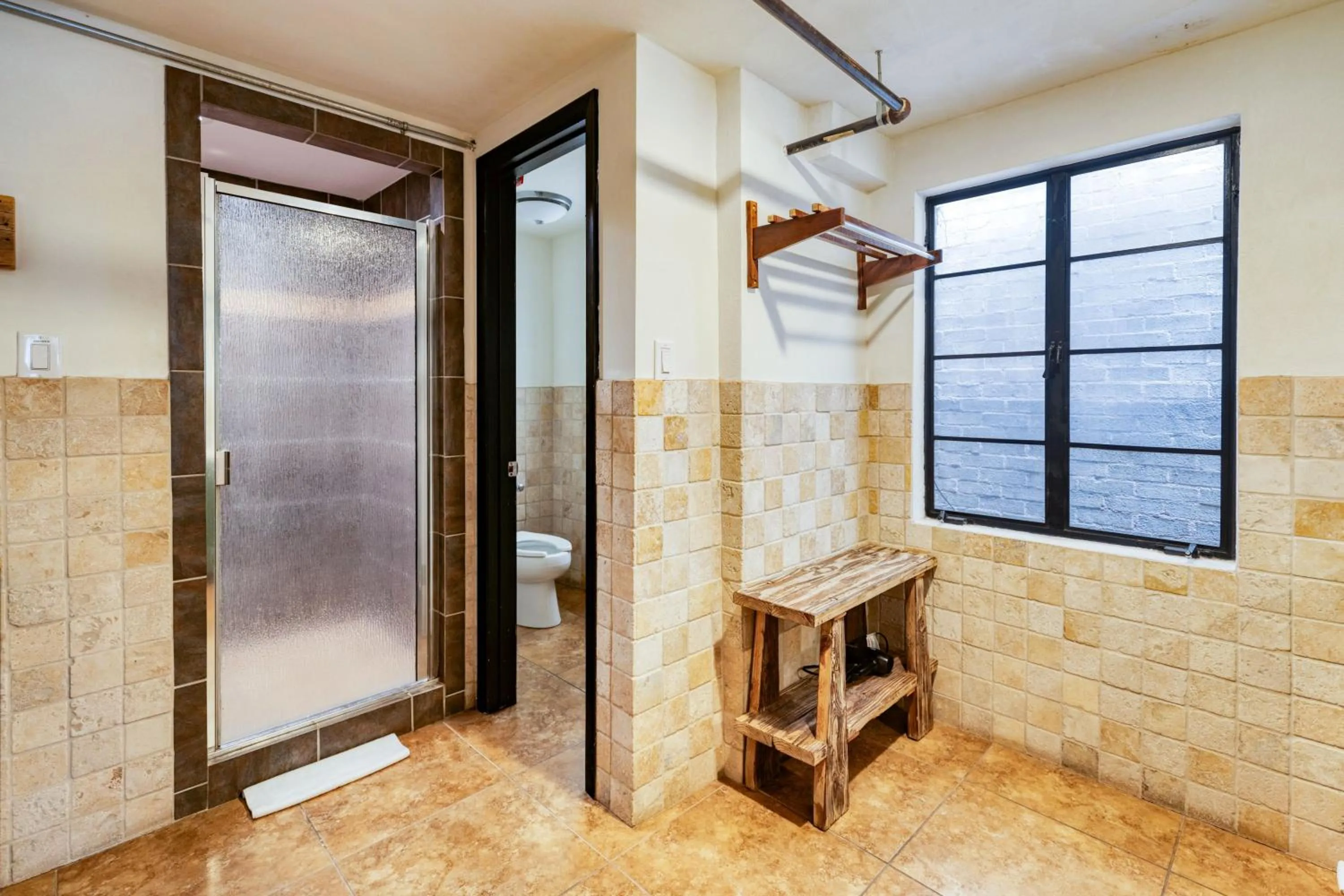 Bathroom in Firehouse Hostel