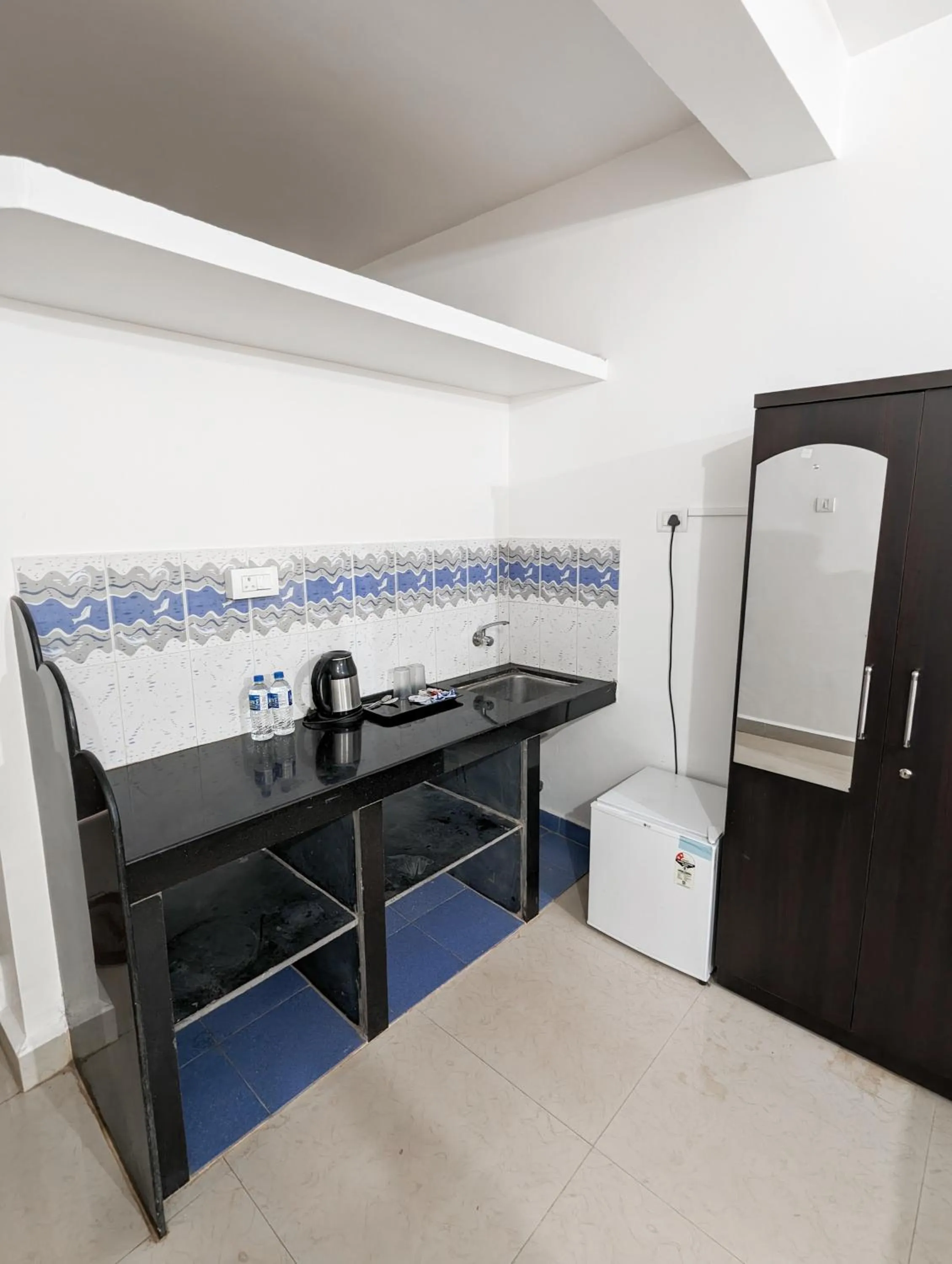 Coffee/tea facilities in Swati