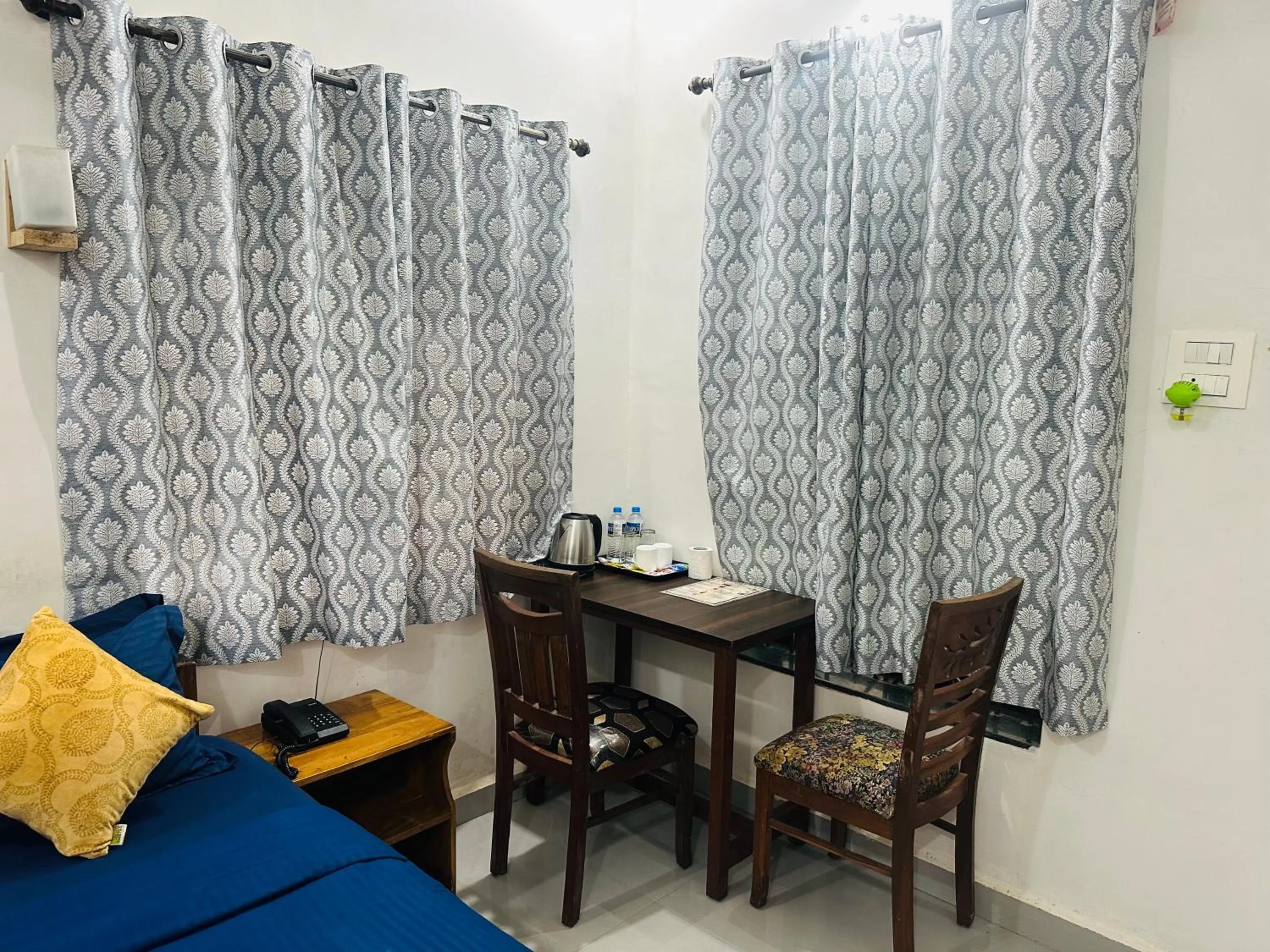 Coffee/tea facilities in Swati