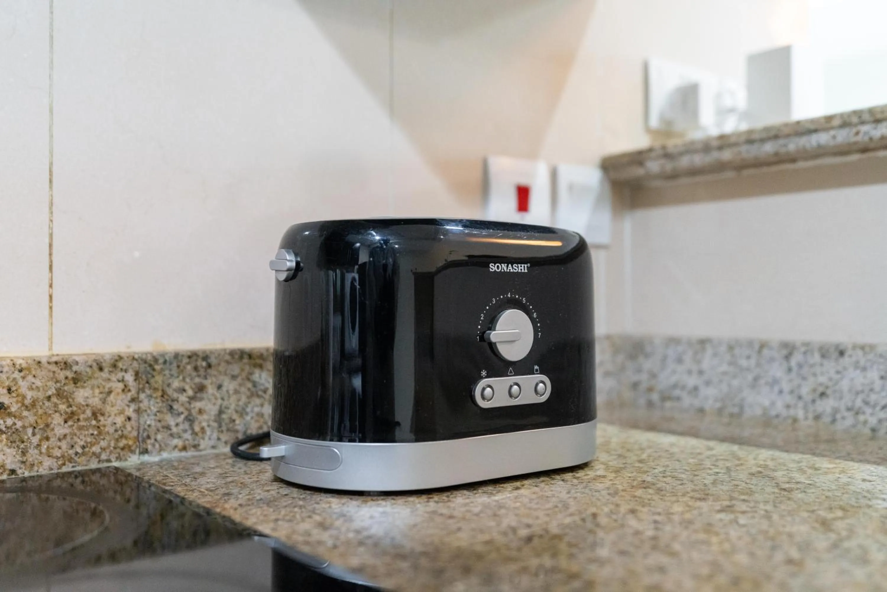 Kitchen or kitchenette in White Sage - Gorgeous Apartment in JLT Near the Metro Station