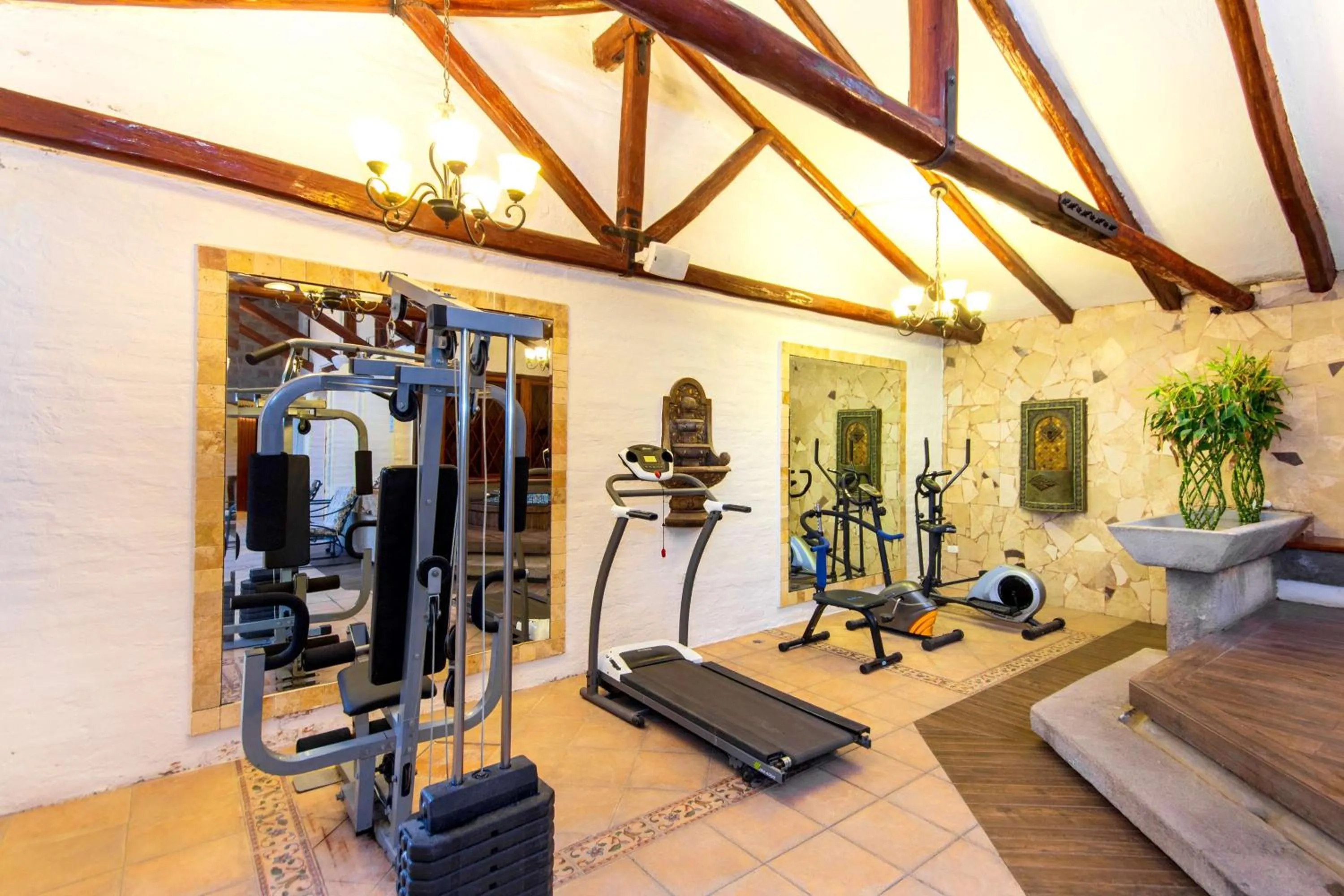 Fitness centre/facilities in Hotel Rincon de Puembo; BW Signature Collection