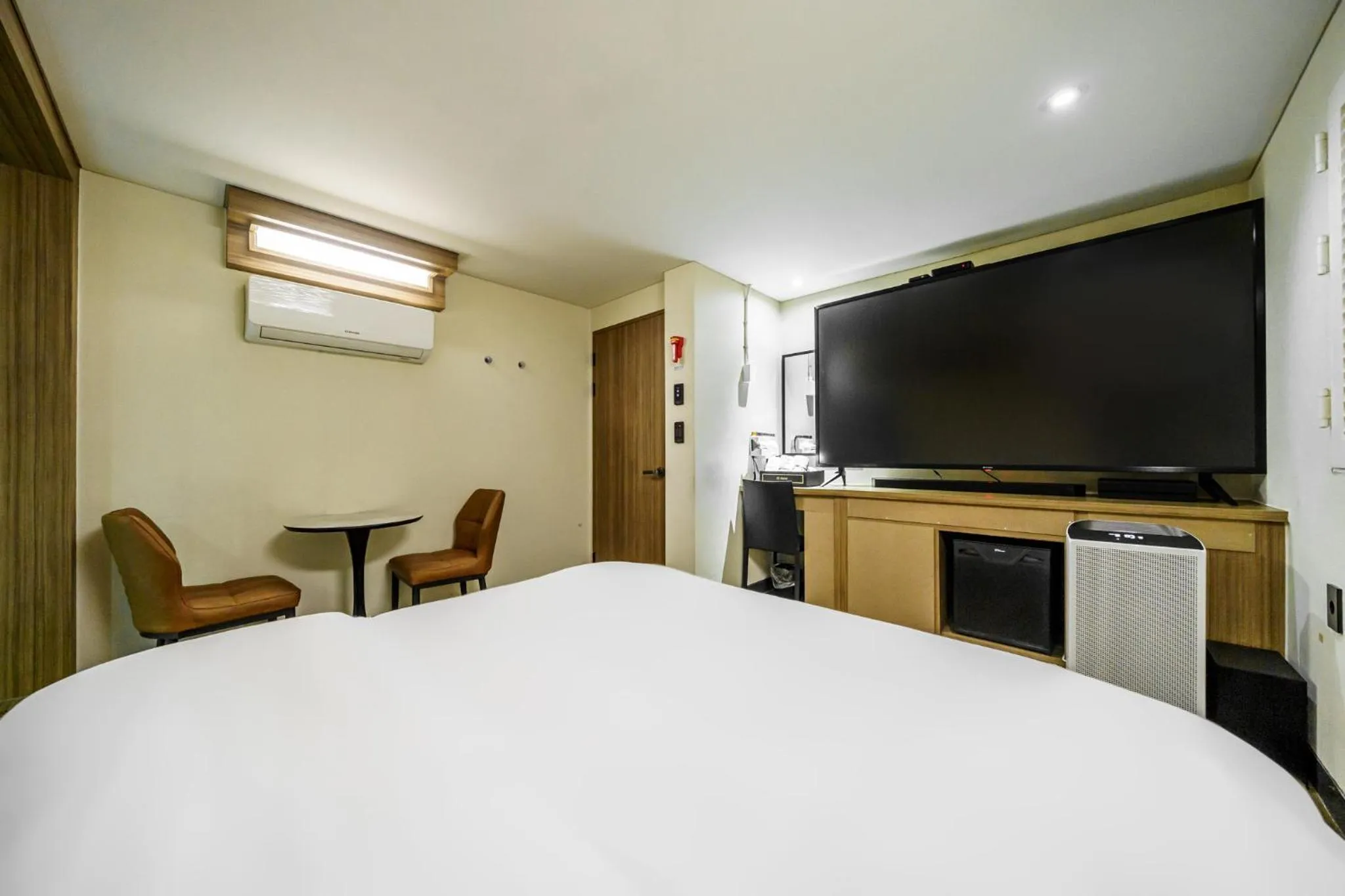 Bed in Bulgwang 3S Hotel