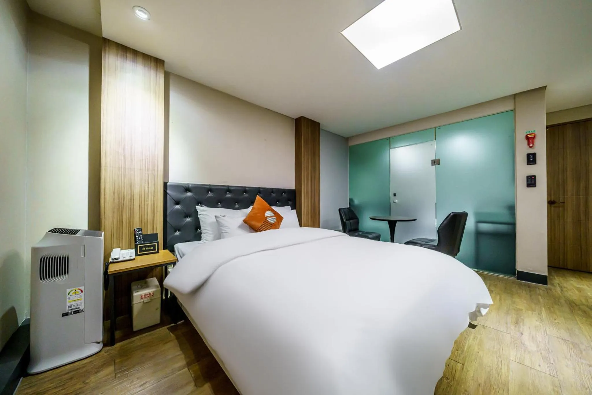 Bed in Bulgwang 3S Hotel