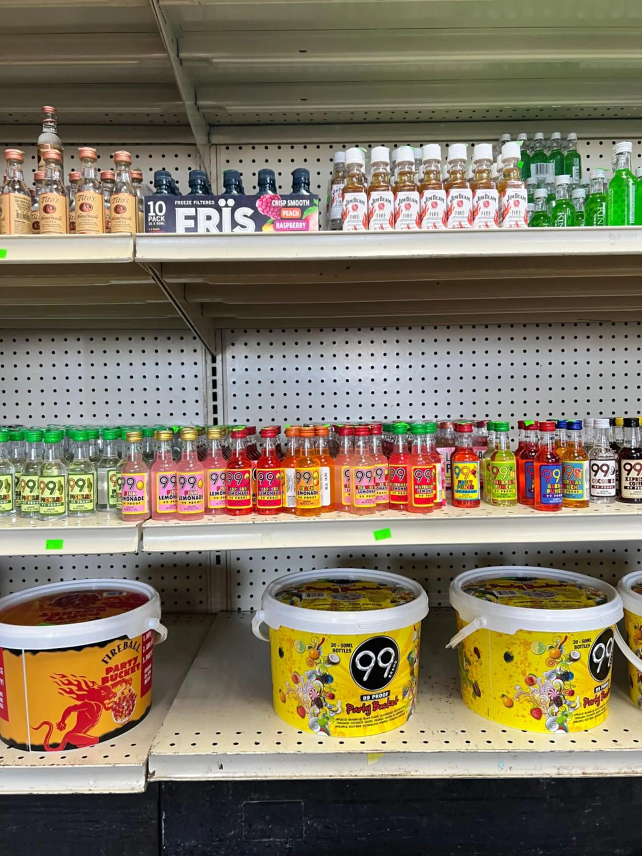 Designer Inn and Suites