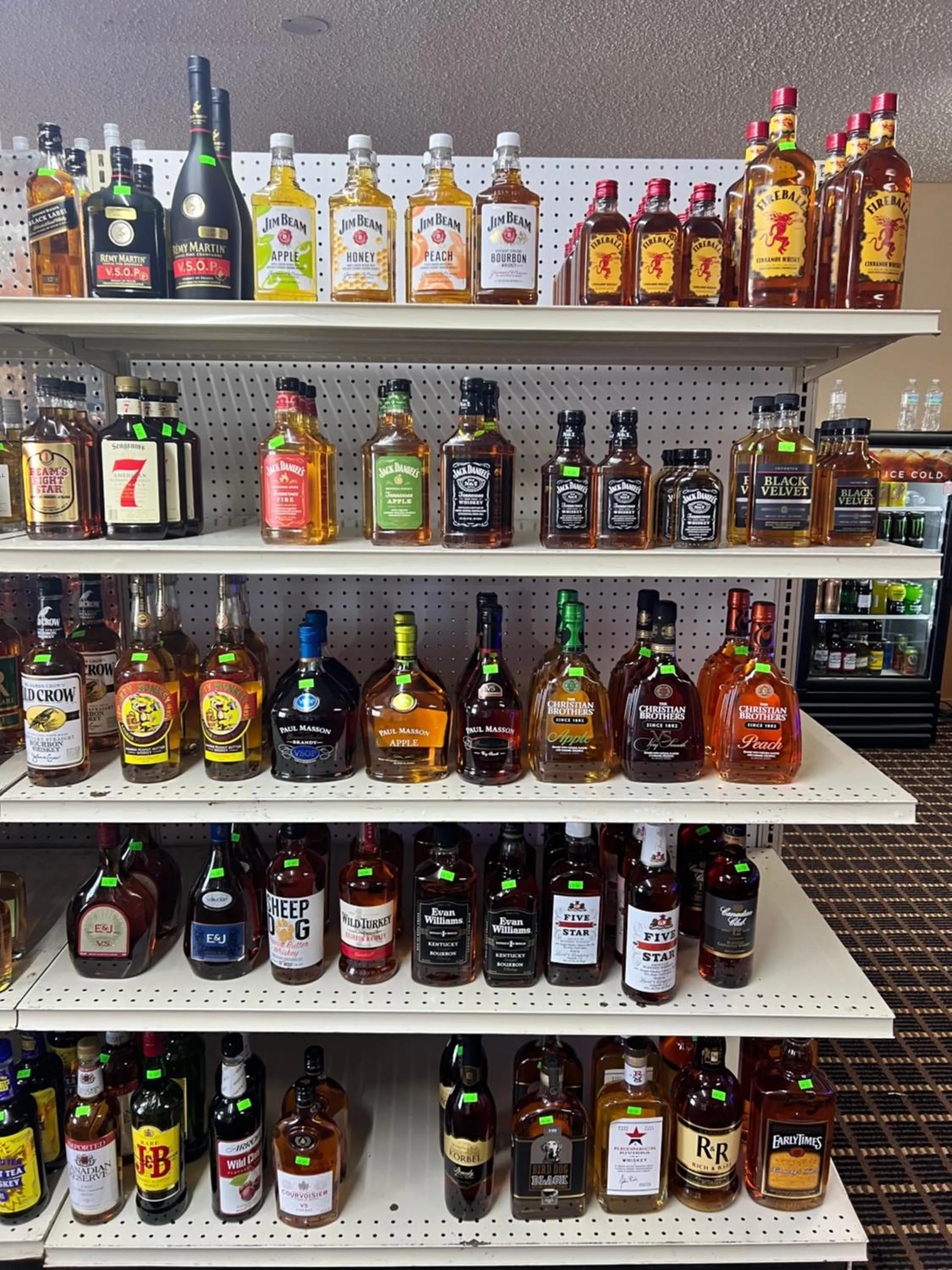 Designer Inn and Suites