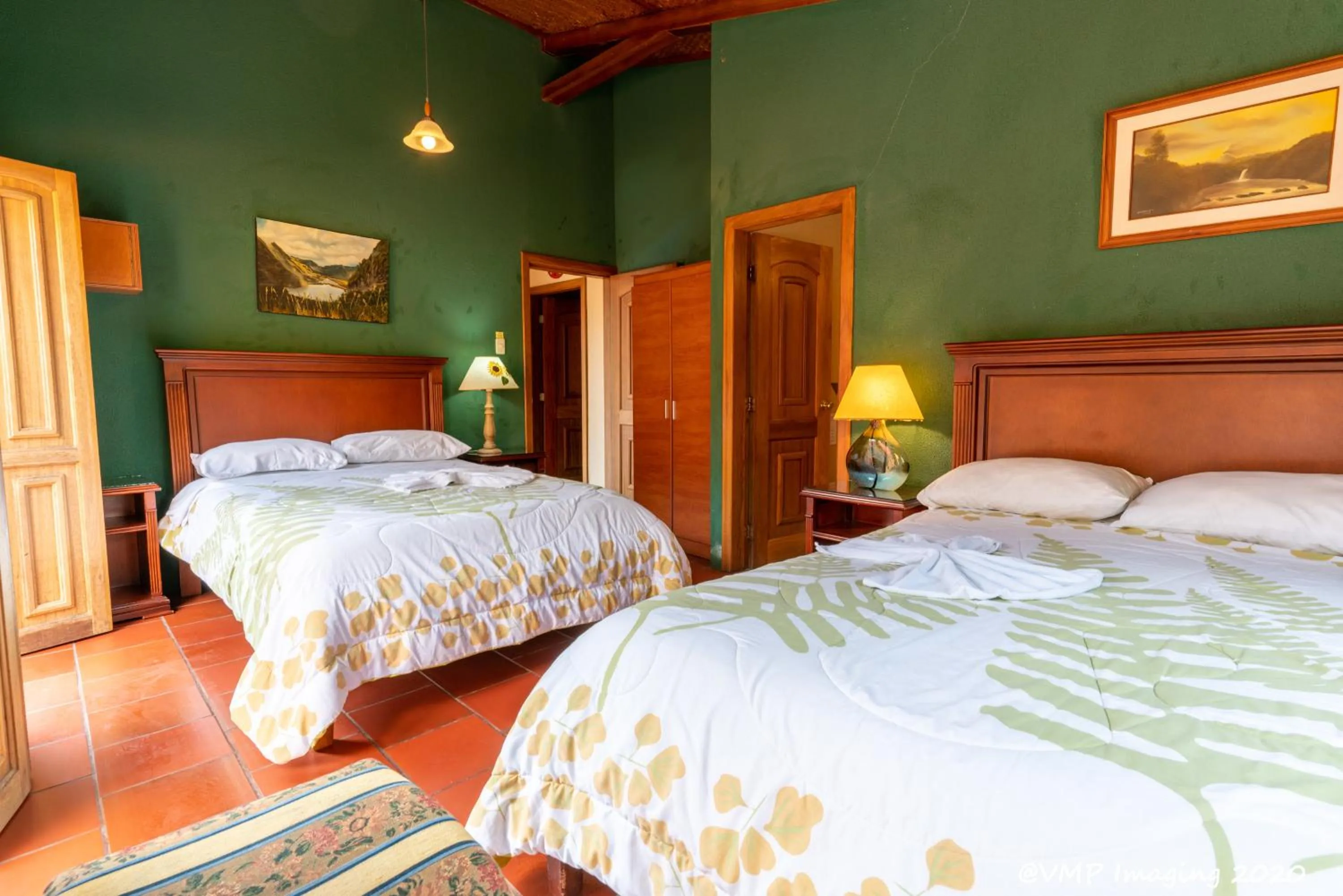 Garden view, Bed in La Posada Del Arte